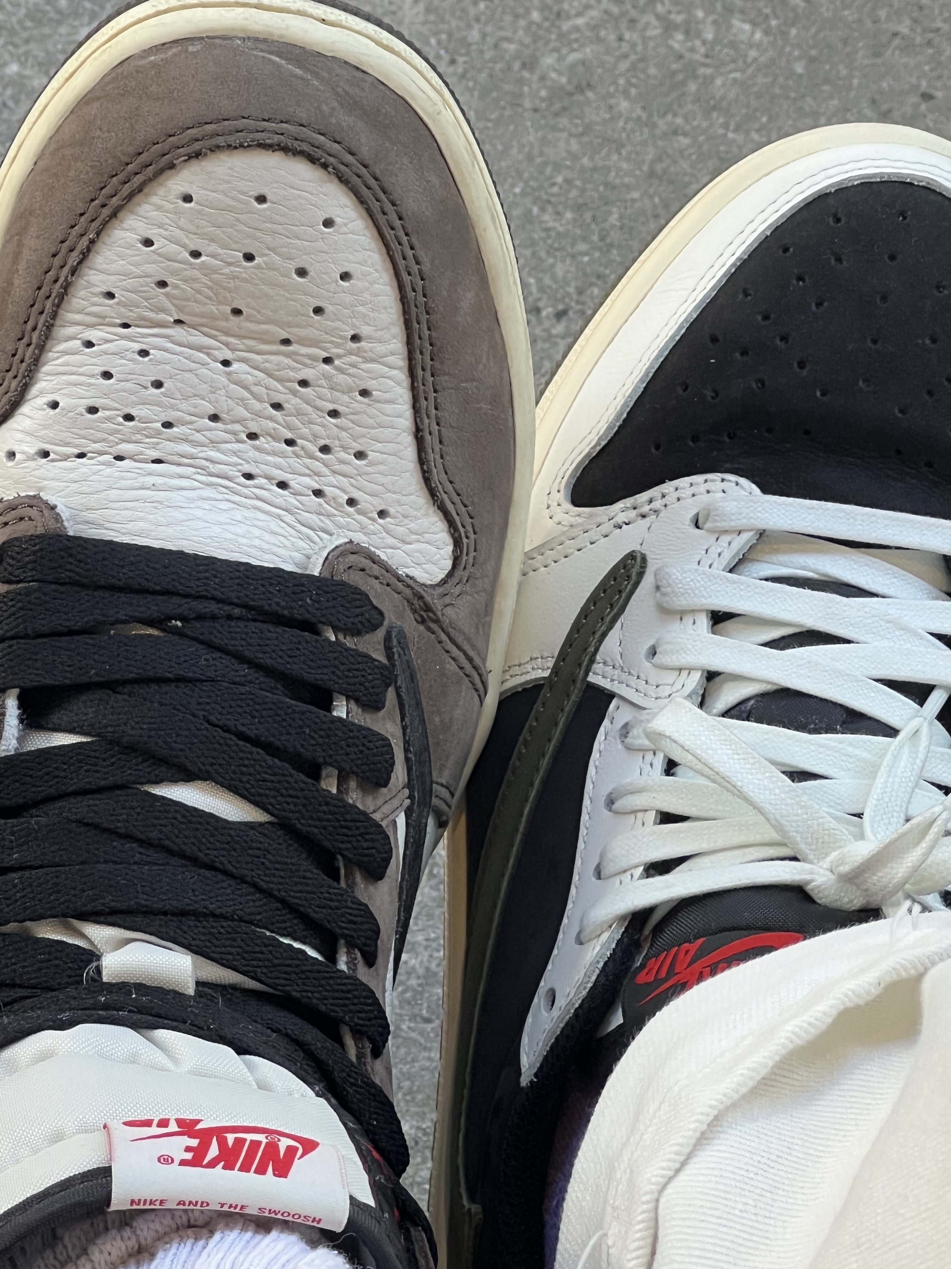 Jordan 1 x Travis Scott Retro High OG SP Mocha, (W) Jordan 1 x Travis Scott Retro Low OG SP Medium Olive 착용 스타일