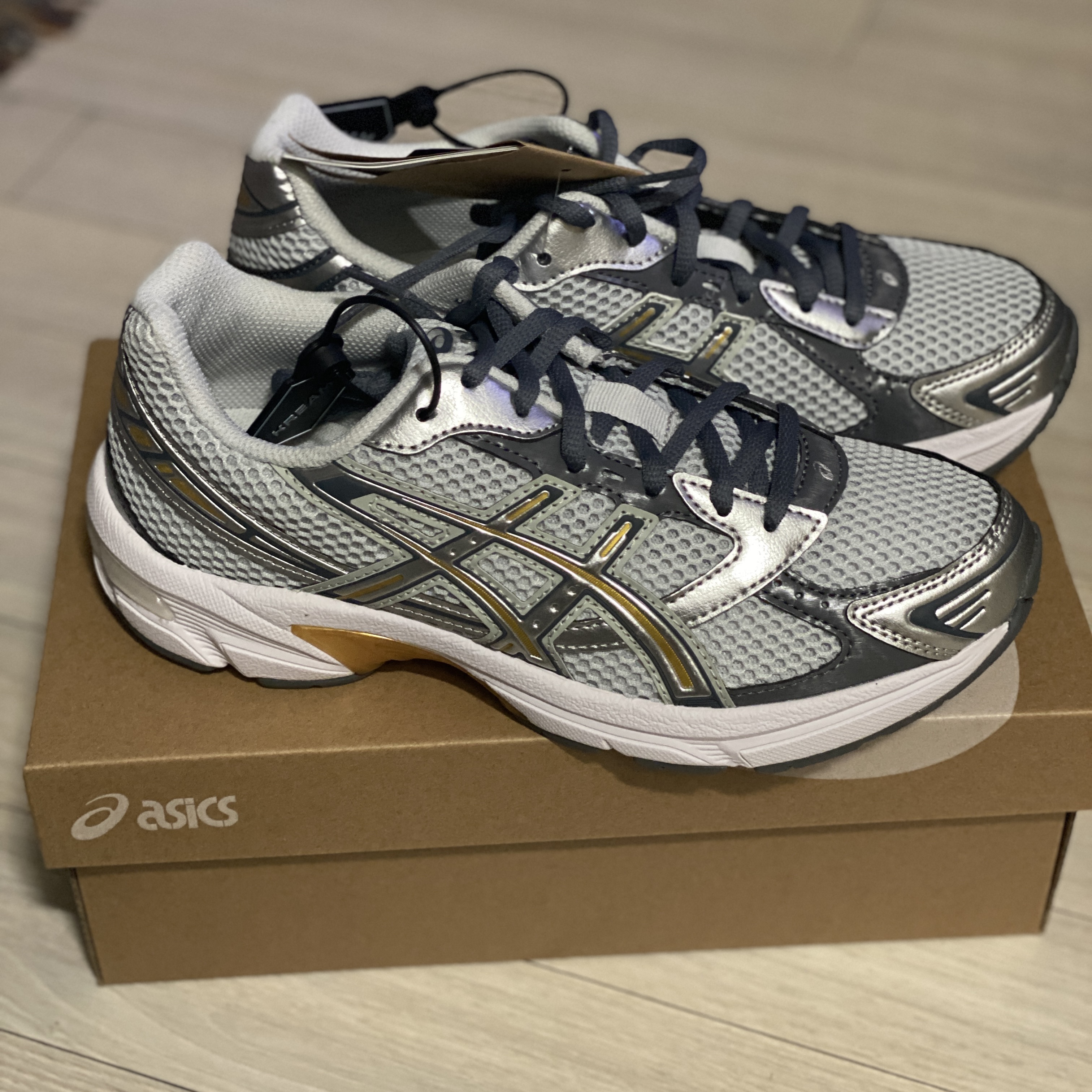 Asics Gel-1130 Polar Shade Pure Silver 착용 스타일 - 1
