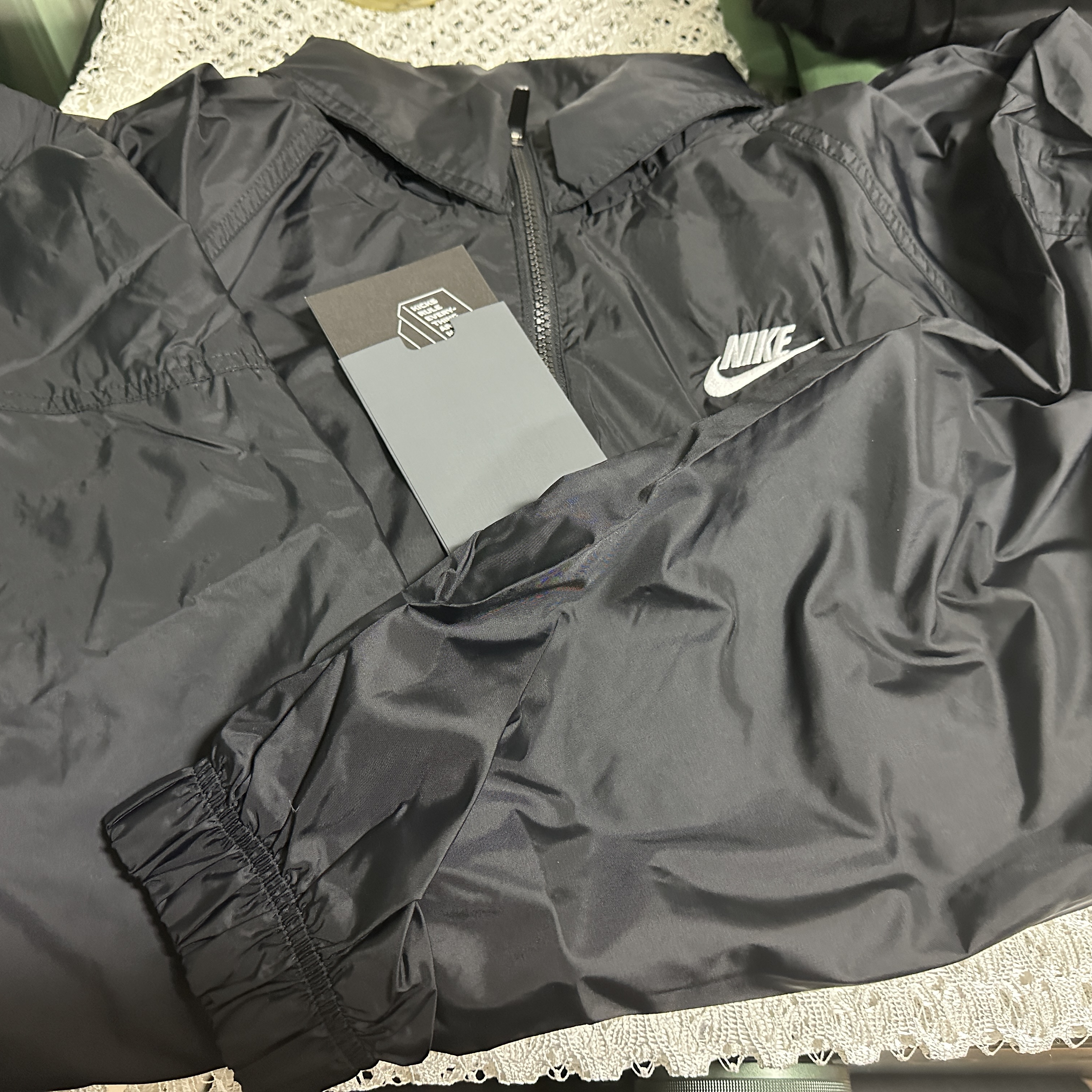 Supreme Flames Jacquard Denim Camp Cap Washed Indigo - 23SS, Nike NSW Unlined Woven Windrunner Anorak Jacket Black - Asia 착용 스타일 - 5