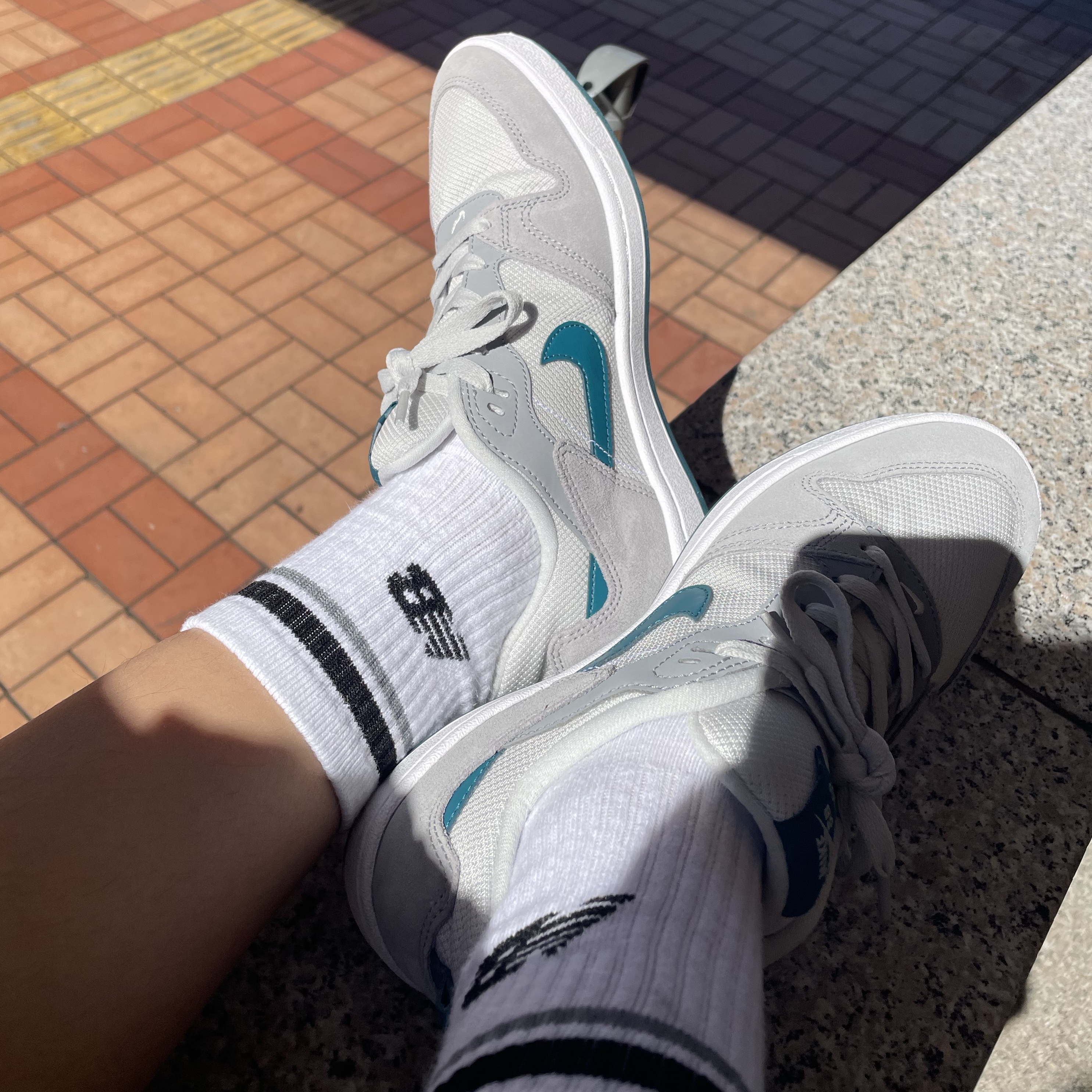 Nike SB Alleyoop Particle Grey 착용 스타일