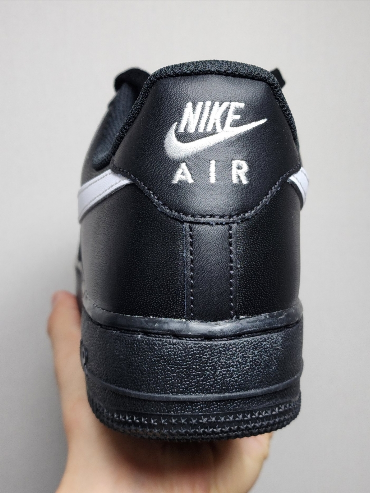Nike Air Force 1 '07 Black White 착용 스타일
