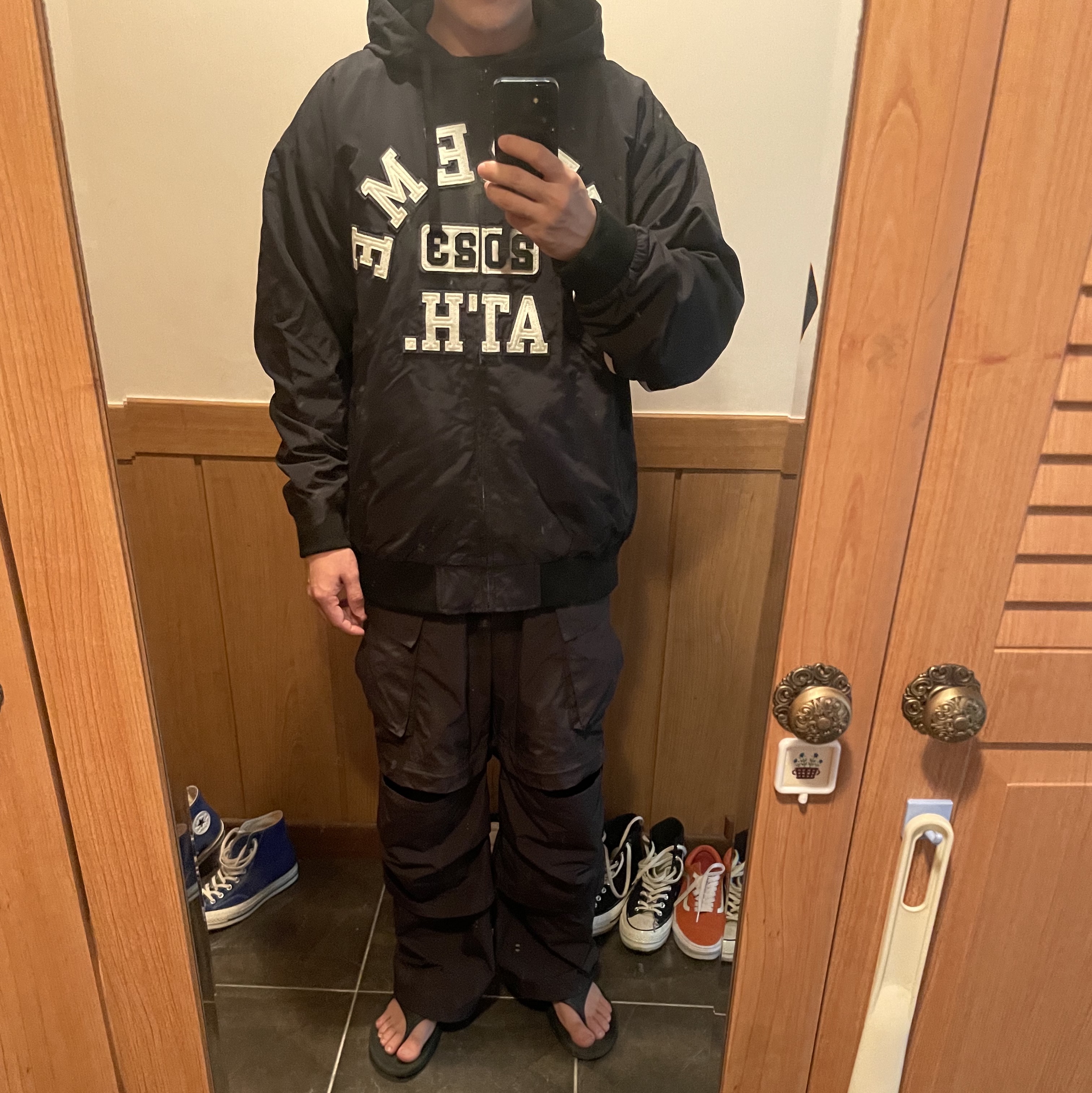 Supreme Applique Hooded Track Jacket Black - 23SS 착용 스타일