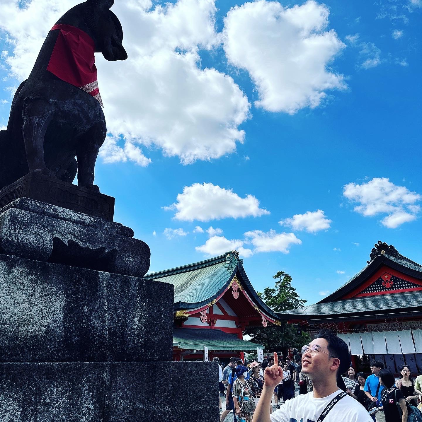Supreme Shoulder Bag Black - 22FW, Paris Saint-Germain Emblem Print T-Shirt Sakura White 착용 스타일 - 2