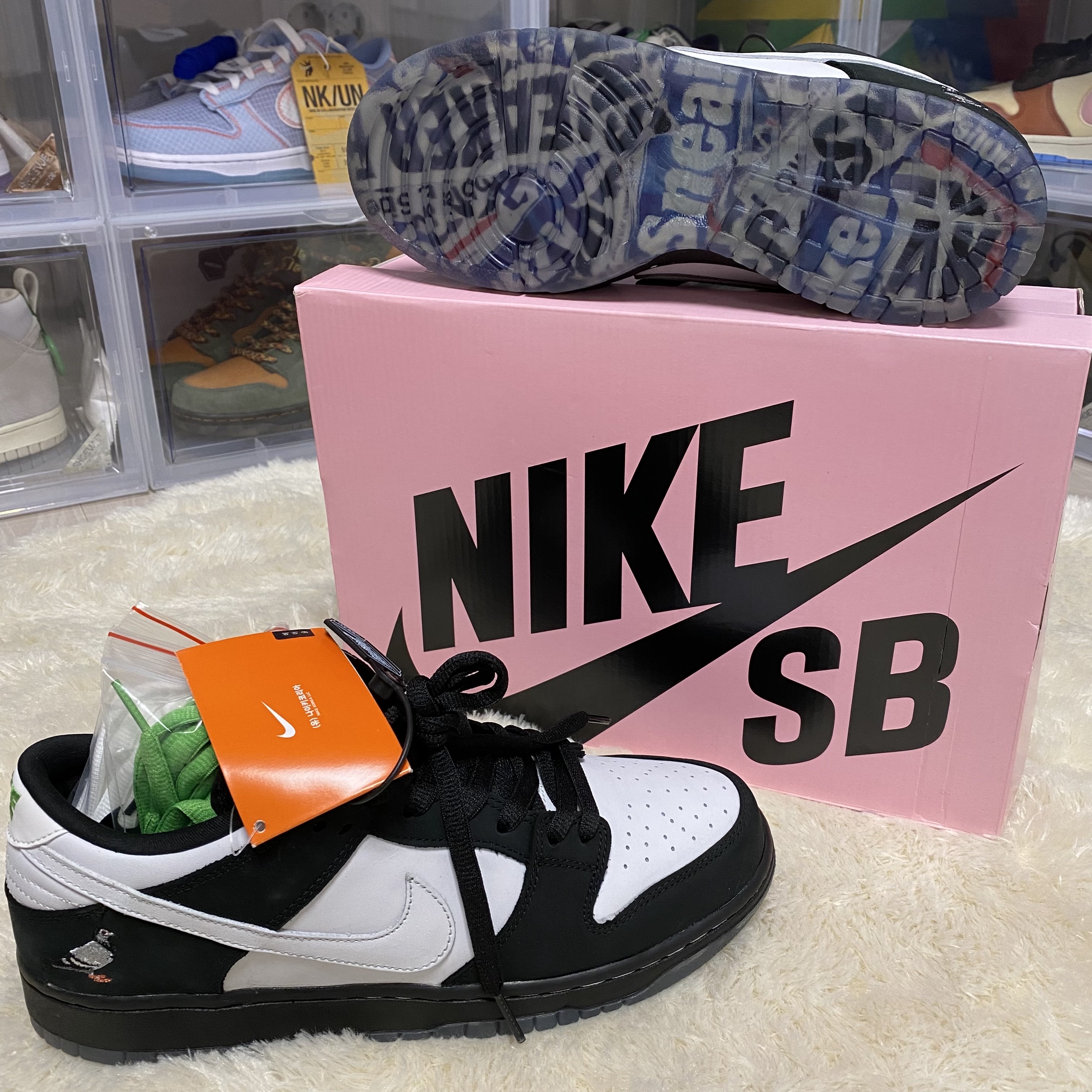 Nike x Staple SB Dunk Low Panda Pigeon 착용 스타일 - 3