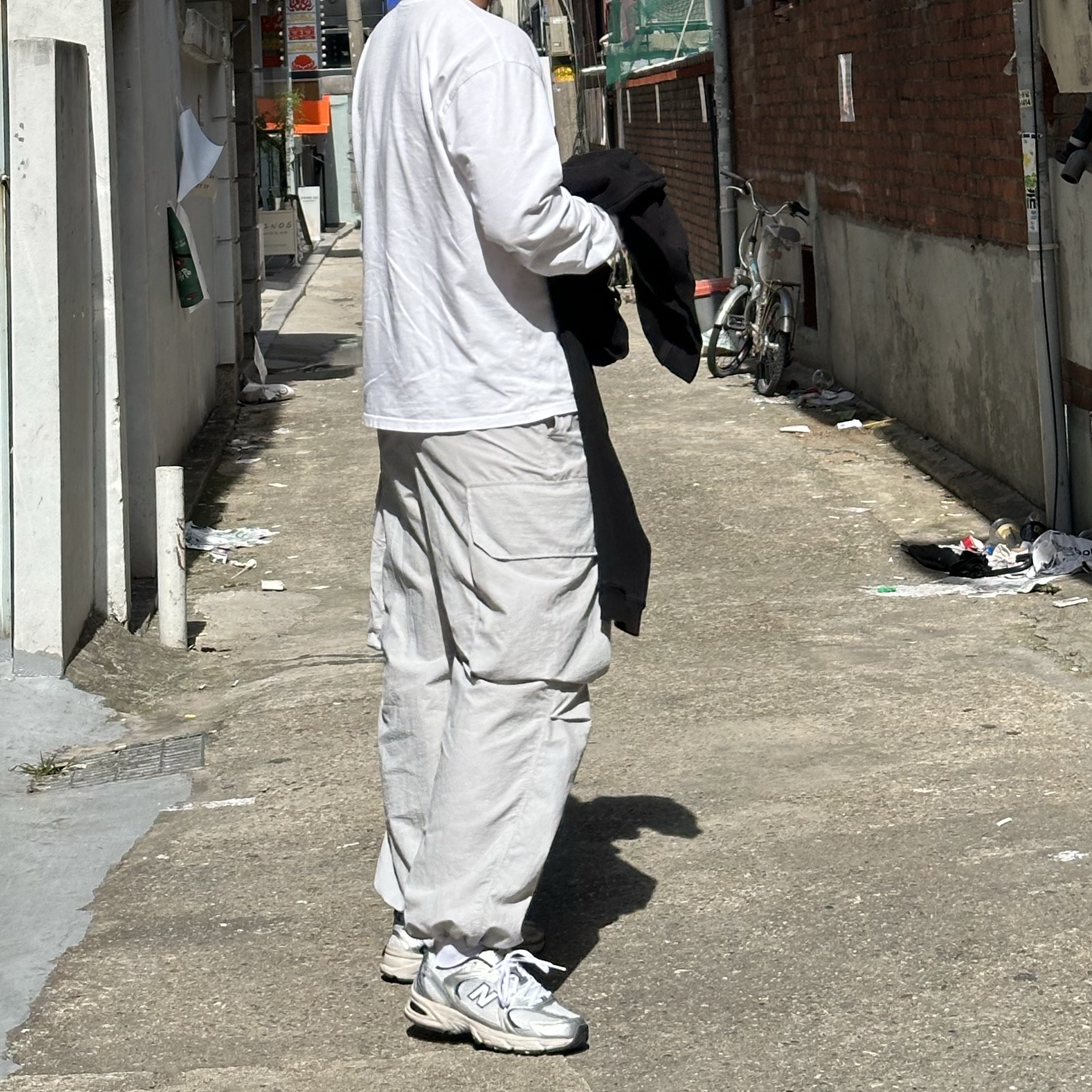 New Balance 530 Steel Grey 착용 스타일