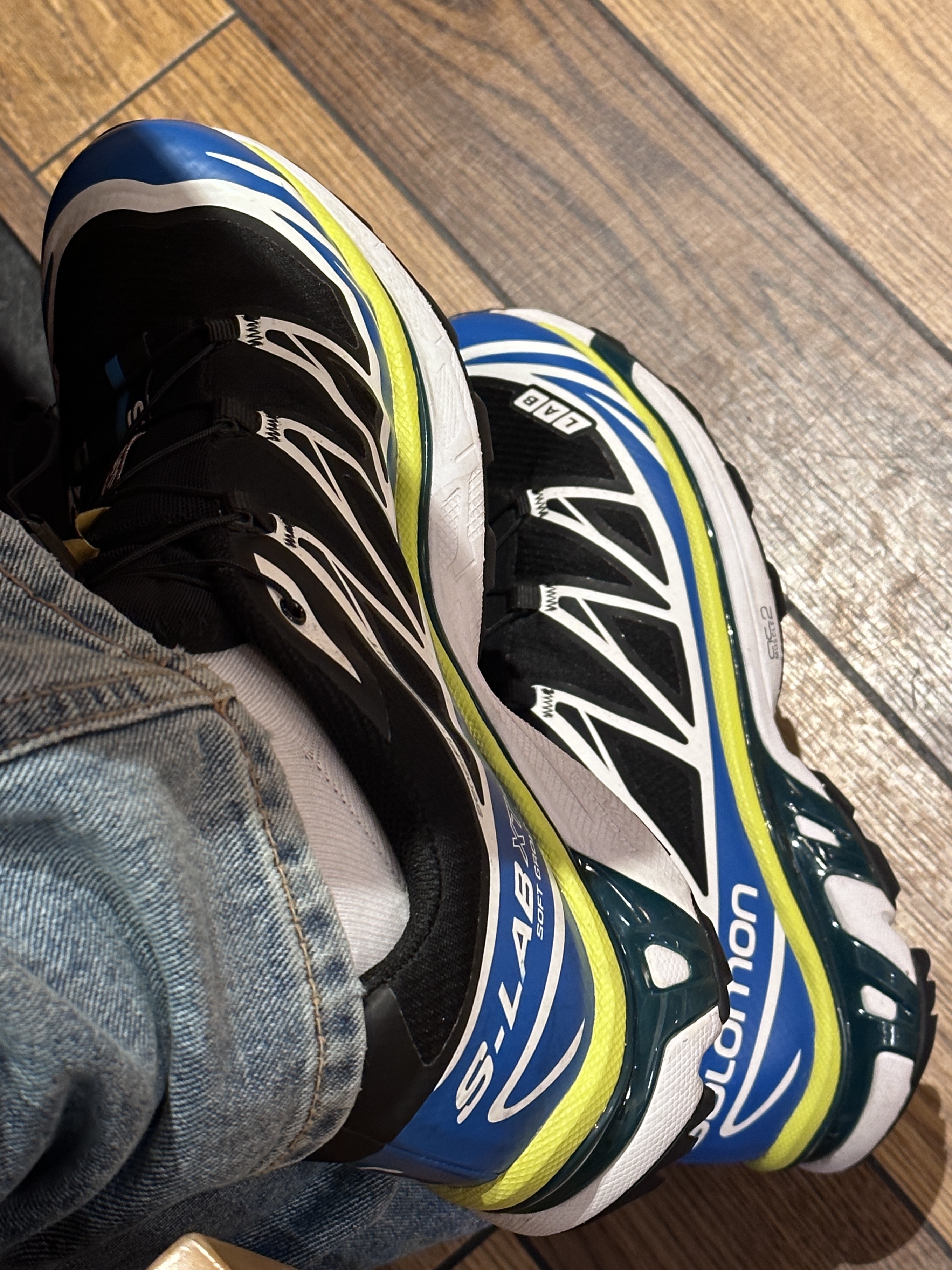 Salomon S/LAB XT-6 Softground ADV Black Snorkel Blue 착용 스타일