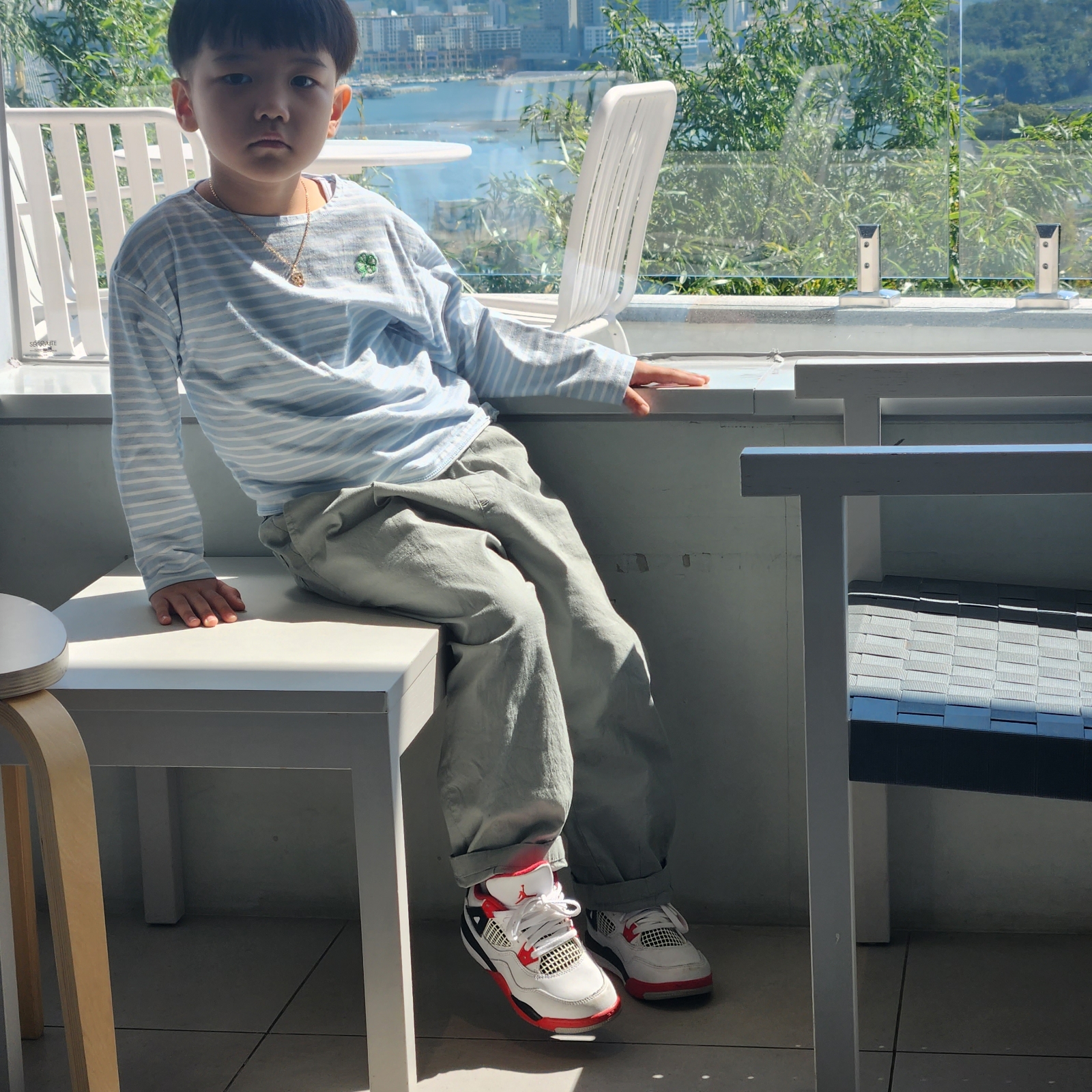 (PS) Jordan 4 Retro OG Fire Red 2020, Jordan 1 Retro Low OG Black Toe 착용 스타일 - 4