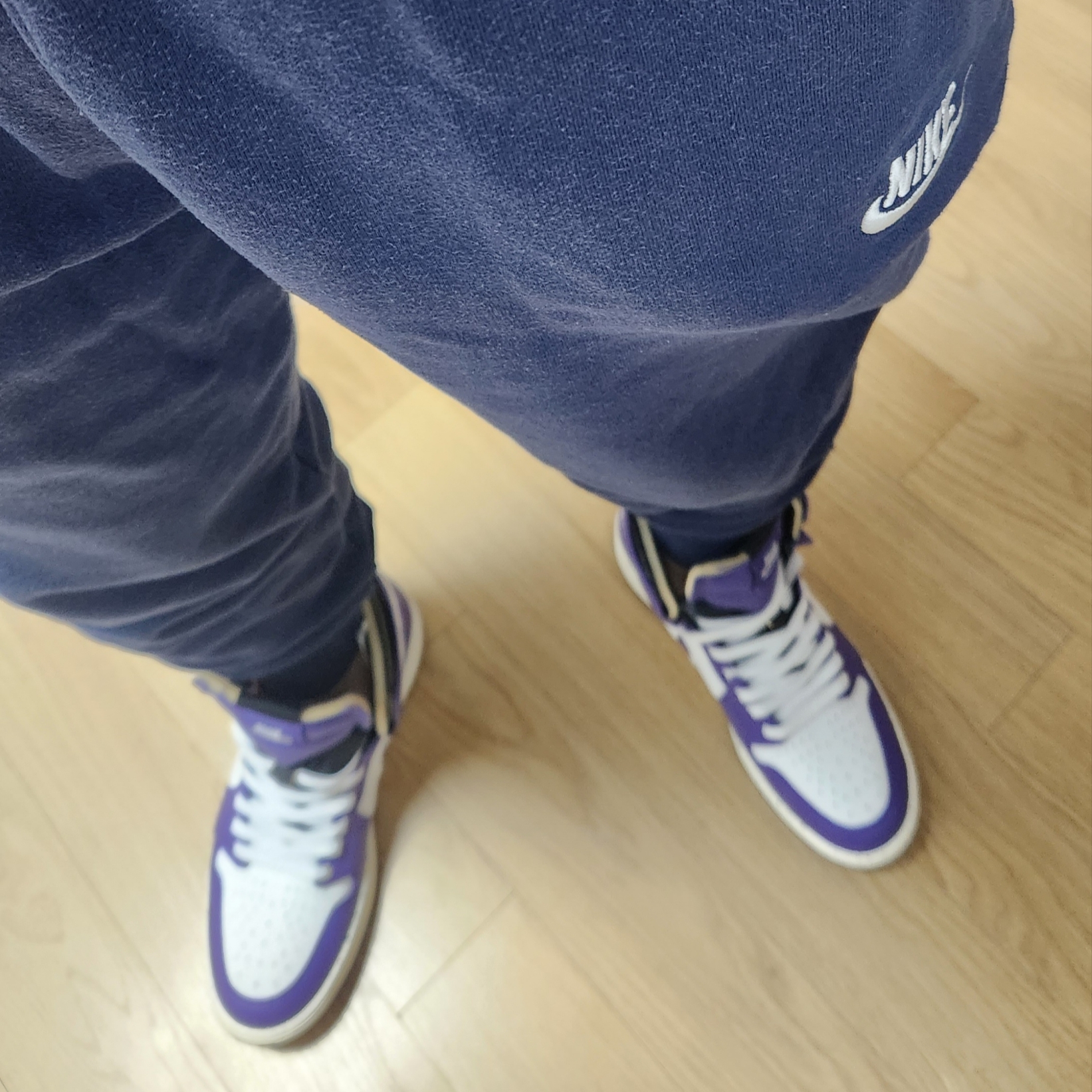 Jordan 1 Zoom Air CMFT Dark Iris 착용 스타일 - 1