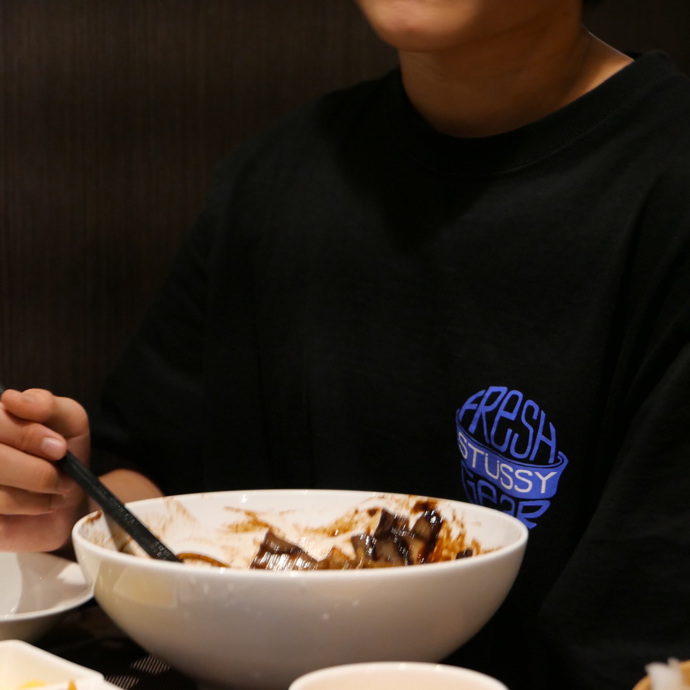 Stussy Fresh Gear T-Shirt Black 착용 스타일 - 3