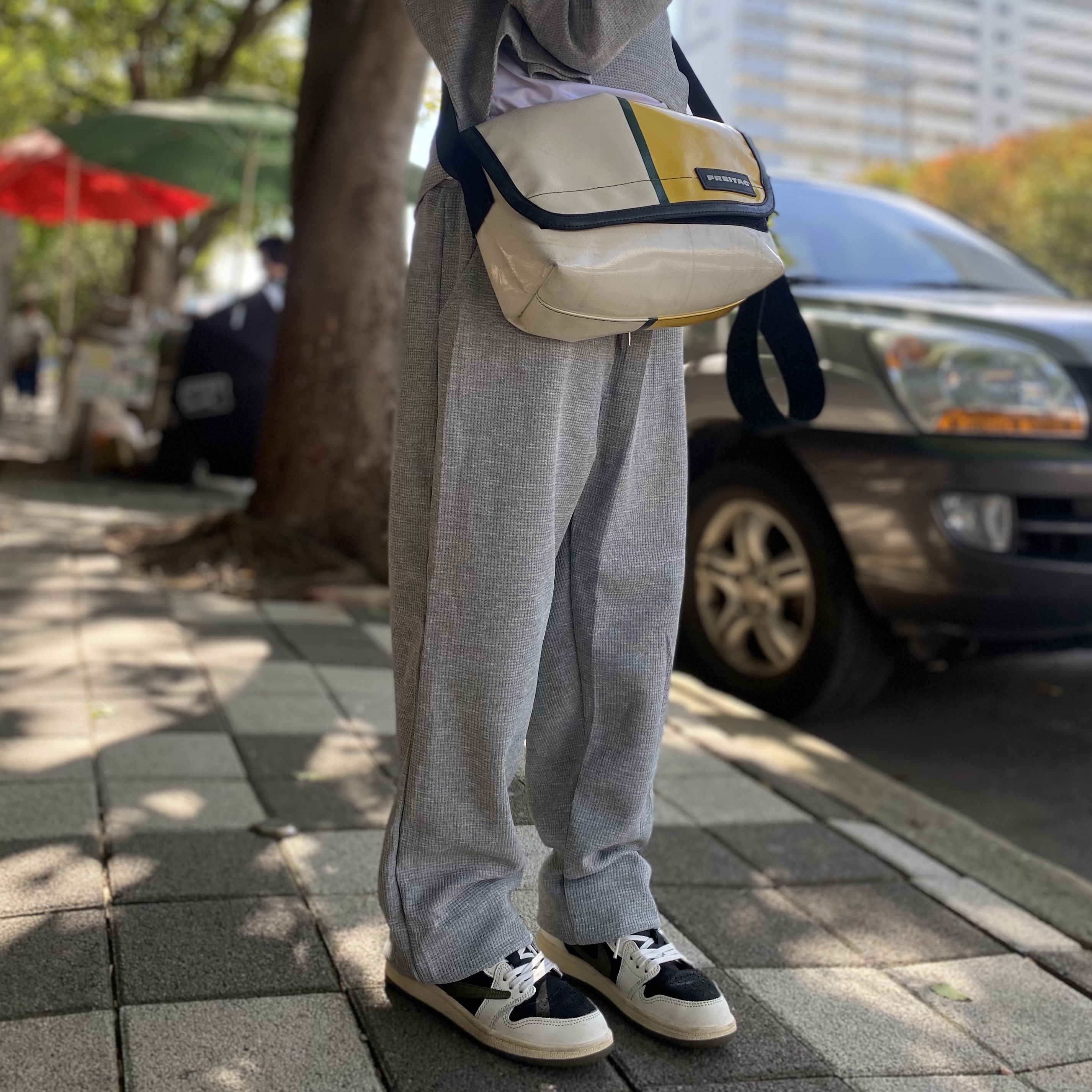 (PS) Jordan 1 x Travis Scott Retro Low OG SP Medium Olive 착용 스타일