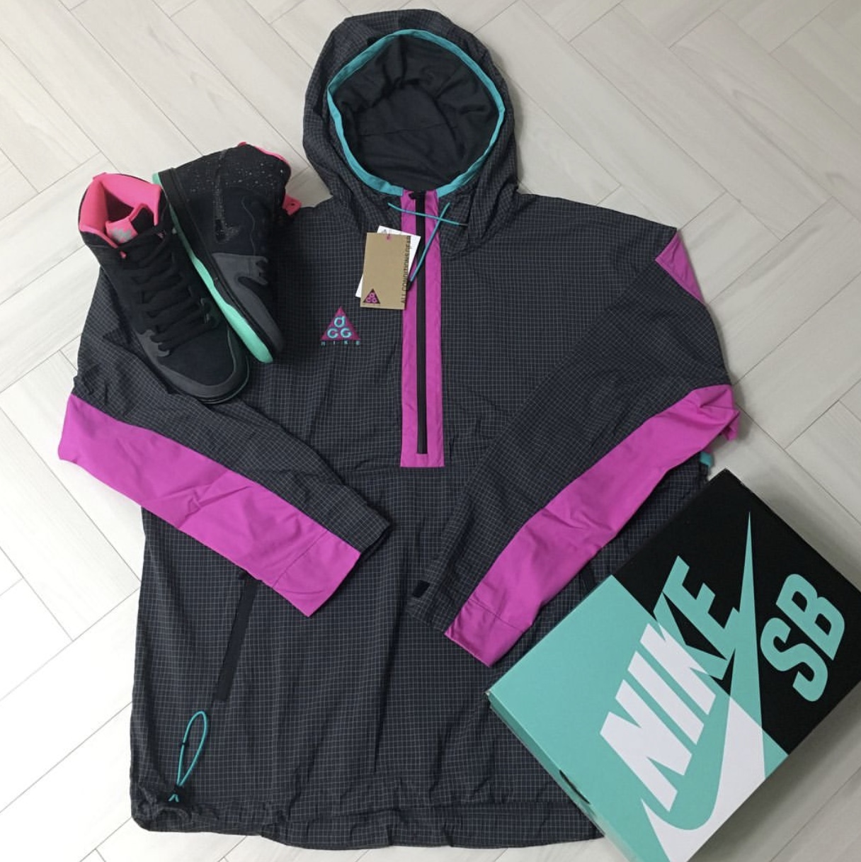 Nike Dunk SB High Premier Northern Lights, Nike ACG Woven Hooded Jacket Anthracite - Asia 착용 스타일 - 1