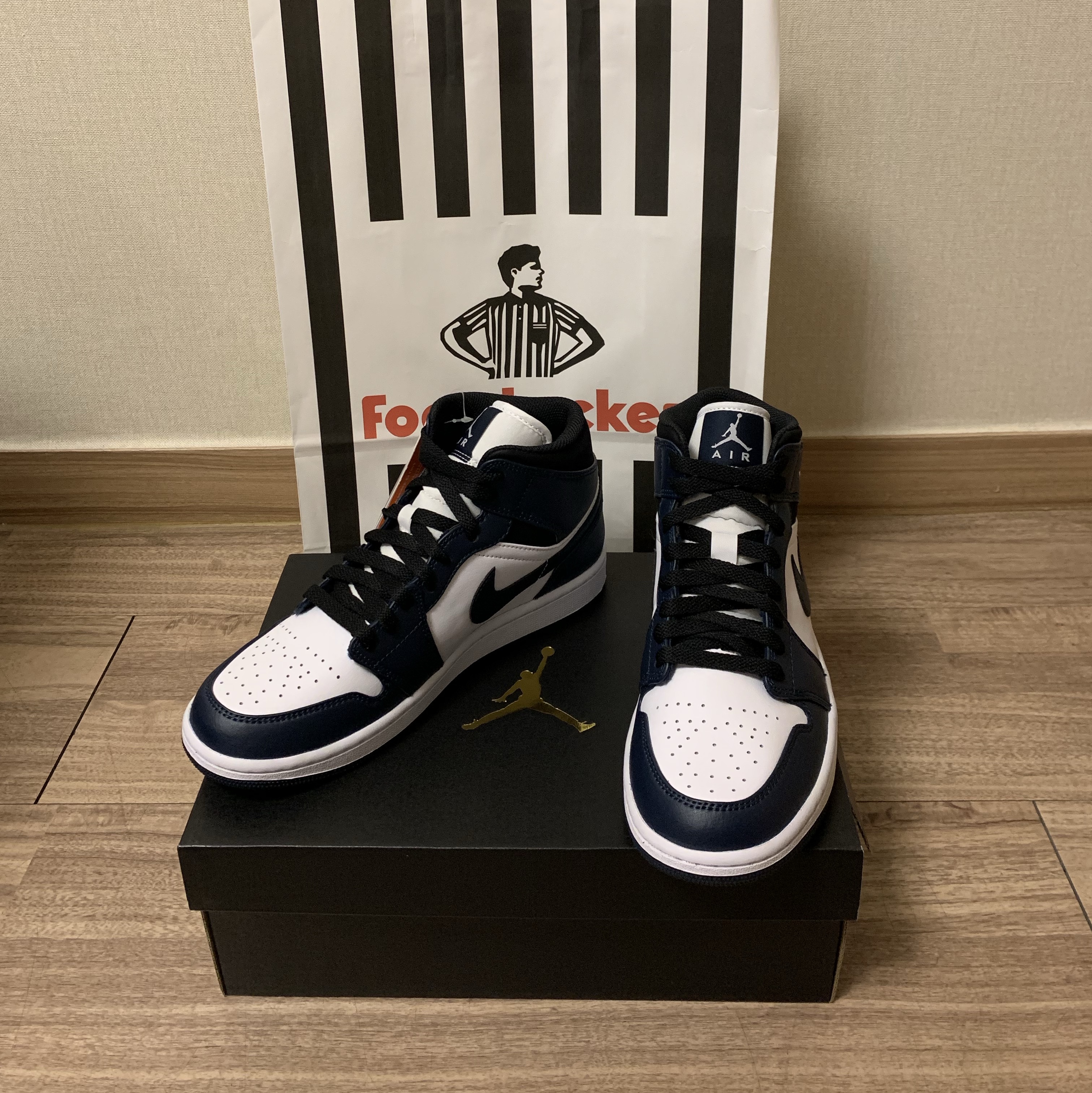 Jordan 1 Mid Dark Teal 착용 스타일