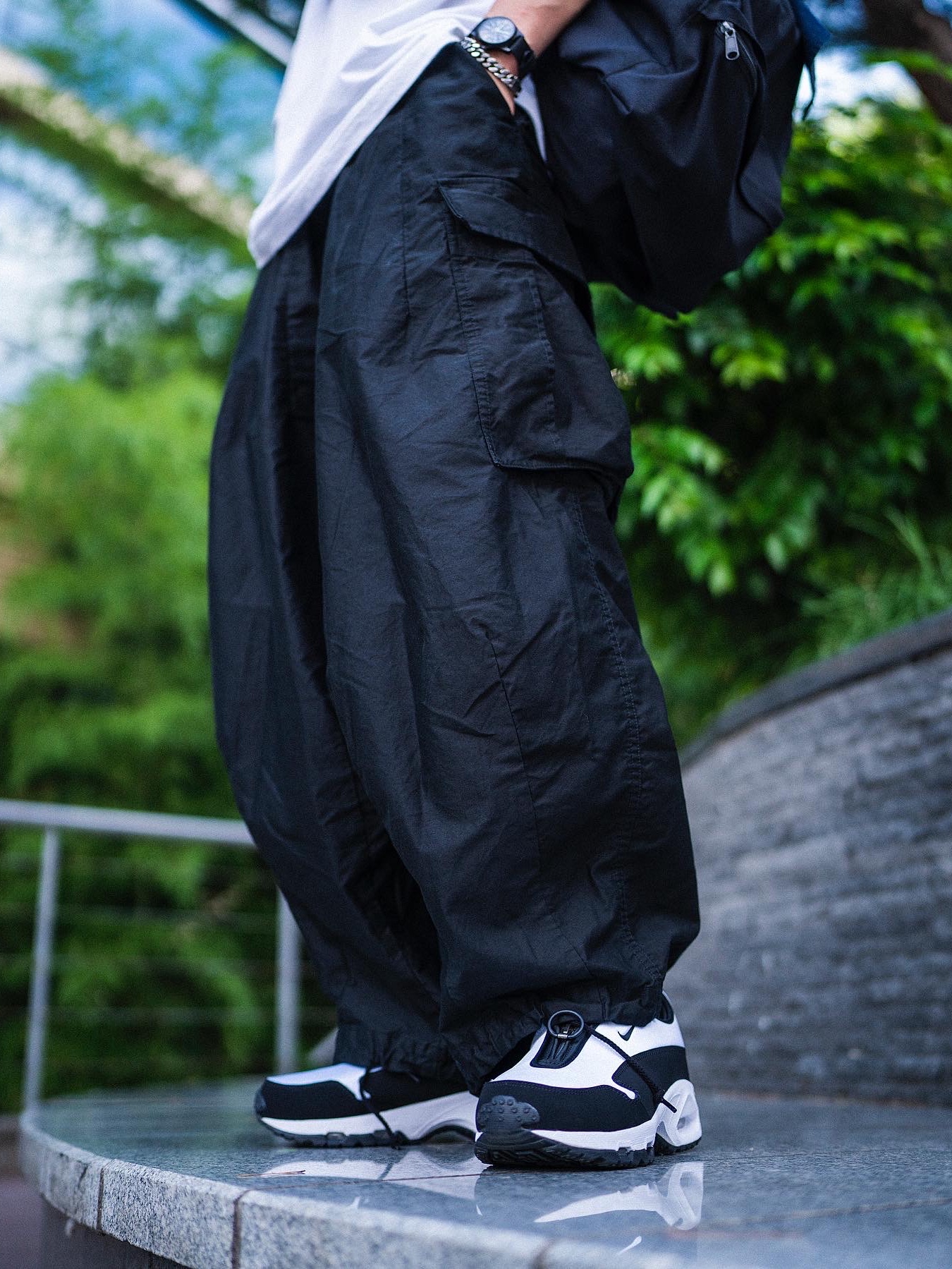 Supreme x The North Face Snakeskin Packable Reversible Crusher Black - 18SS, Nike x Comme des Garcons Homme Plus Air Max Sunder SP White Black 착용 스타일 - 5