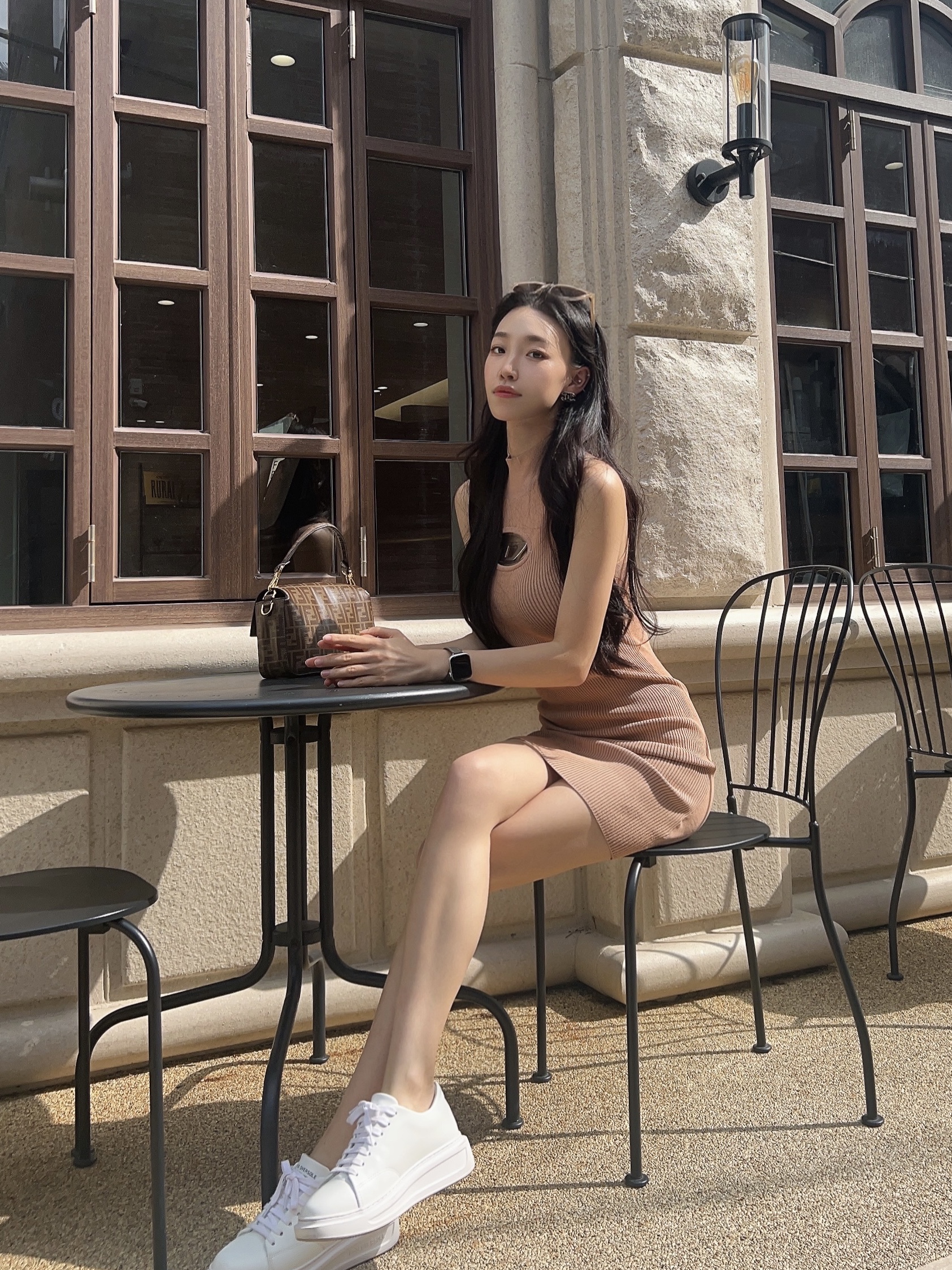 (W) Diesel M-Onerva Short Dress with Cut-Out and Logo Plaque Pink, Apple Watch Hermes Series 7 41mm Silver Stainless Steel Case with Attelage Double Tour Gold (Korean Ver.) 착용 스타일 - 4