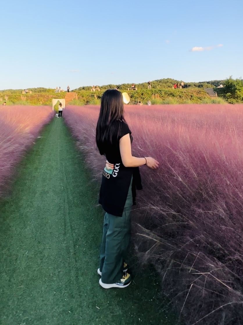 Nike x Sacai VaporWaffle Tour Yellow & Gorge Green Sail 착용 스타일