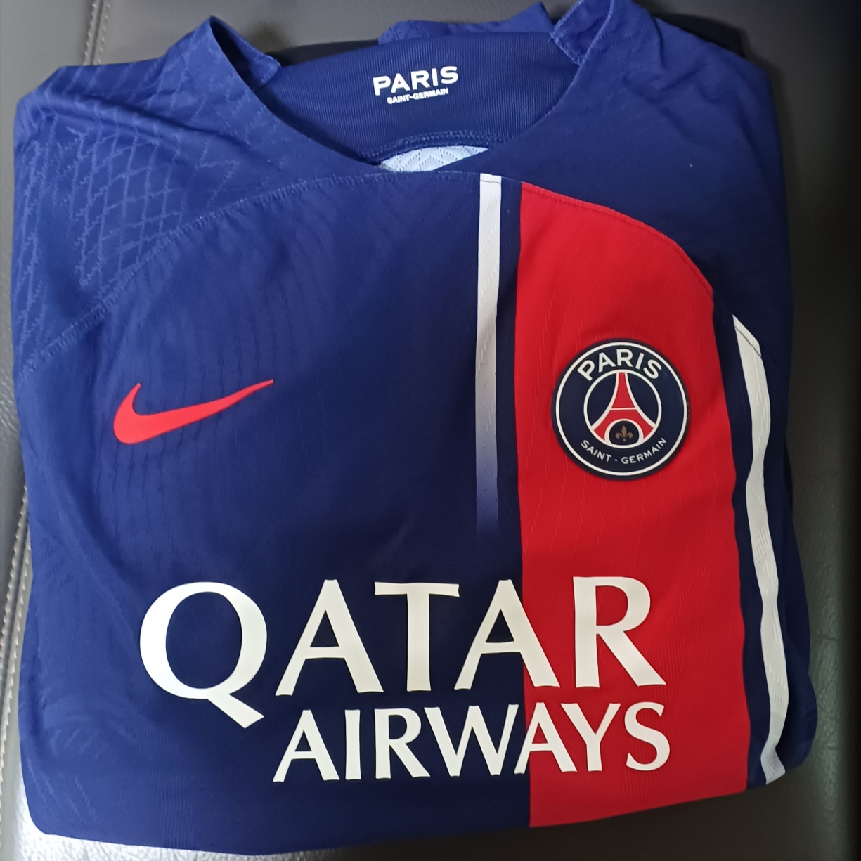 Nike Paris Saint-Germain 2023/24 Dri-Fit ADV Match Home SS Jersey Midnight Navy (Non Marking Ver.) 착용 스타일