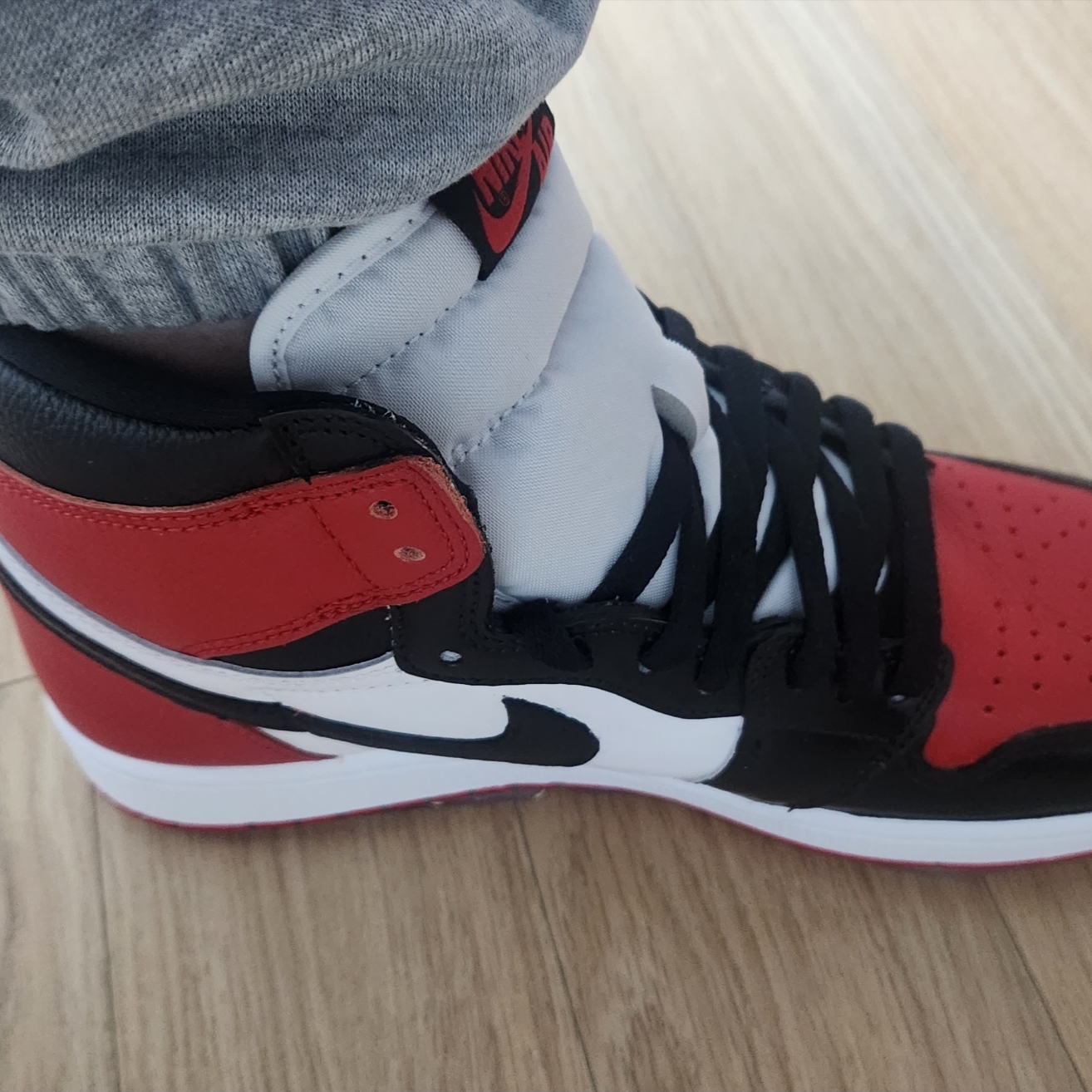Jordan 1 Retro High OG Heritage 착용 스타일 - 2