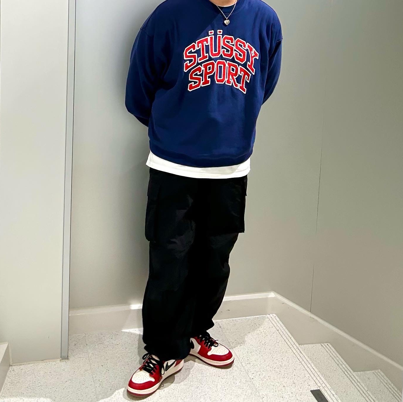 Stussy Relaxed Oversized Crew Navy, Jordan 1 Retro High OG Chicago 2022 착용 스타일 - 2