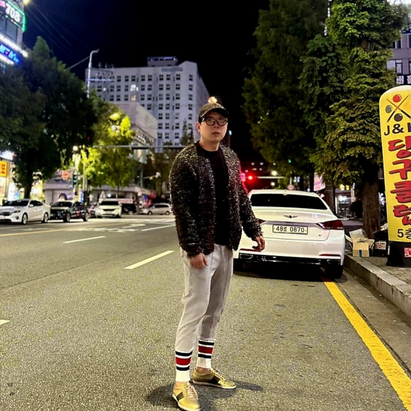 Supreme Sparkle Cardigan Multicolor - 23SS 착용 스타일 - 2