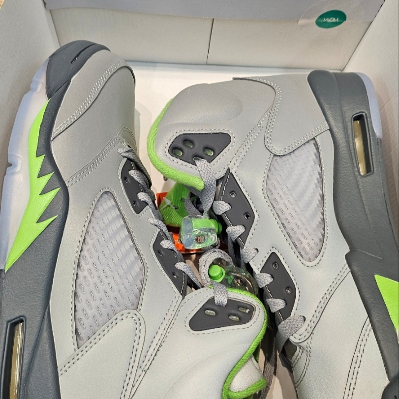 Jordan 5 Retro Green Bean 착용 스타일 - 1