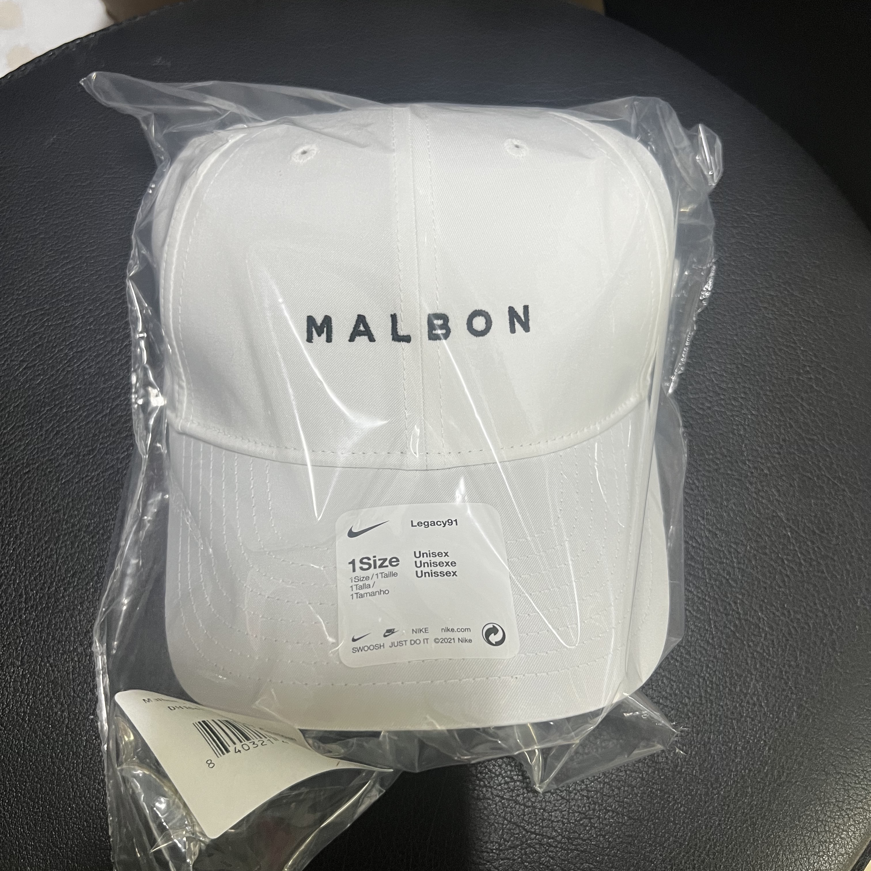 Malbon Golf x Nike Dri-Fit Structured Club Cap White 착용 스타일