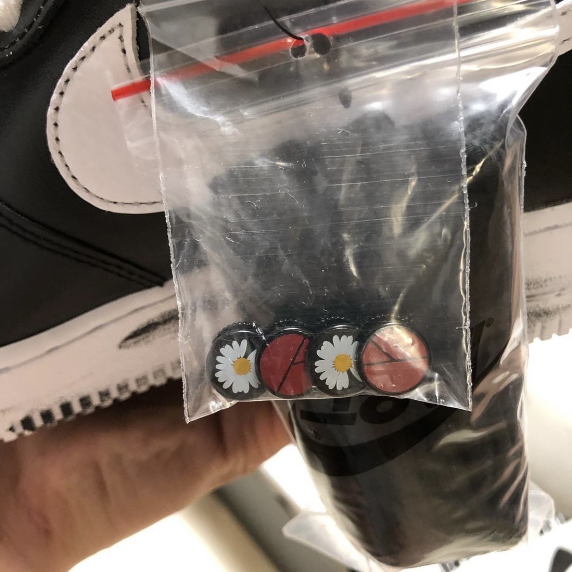 Nike x Peaceminusone Air Force 1 Low Para-Noise 착용 스타일 - 3