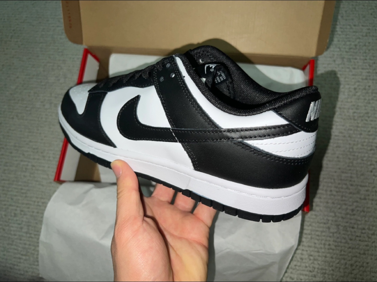 Nike Dunk Low Retro Black 착용 스타일