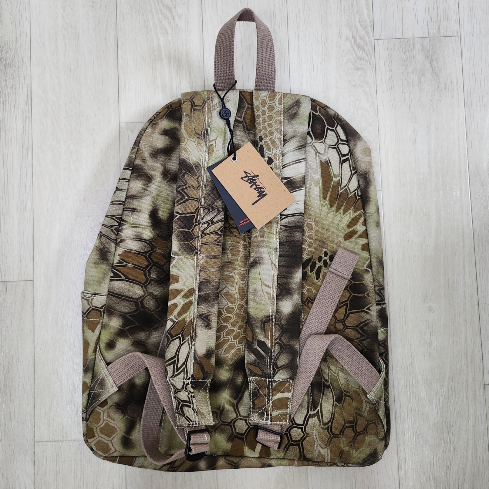 Stussy Canvas Backpack Highlander 착용 스타일 - 2