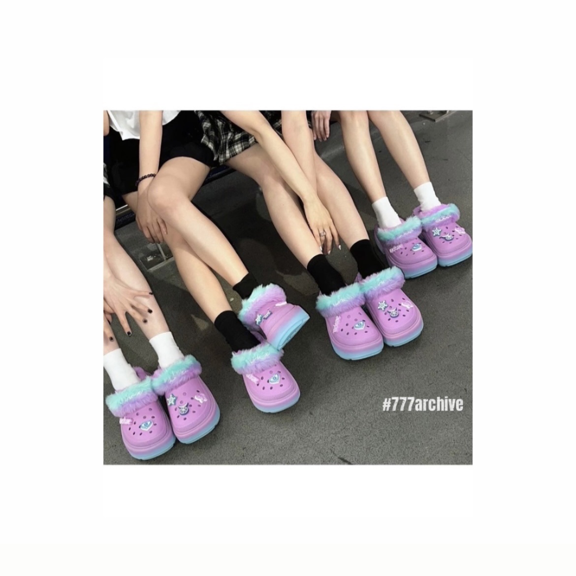 Crocs x Aespa Stomp Lined Clog Multi 착용 스타일 - 2
