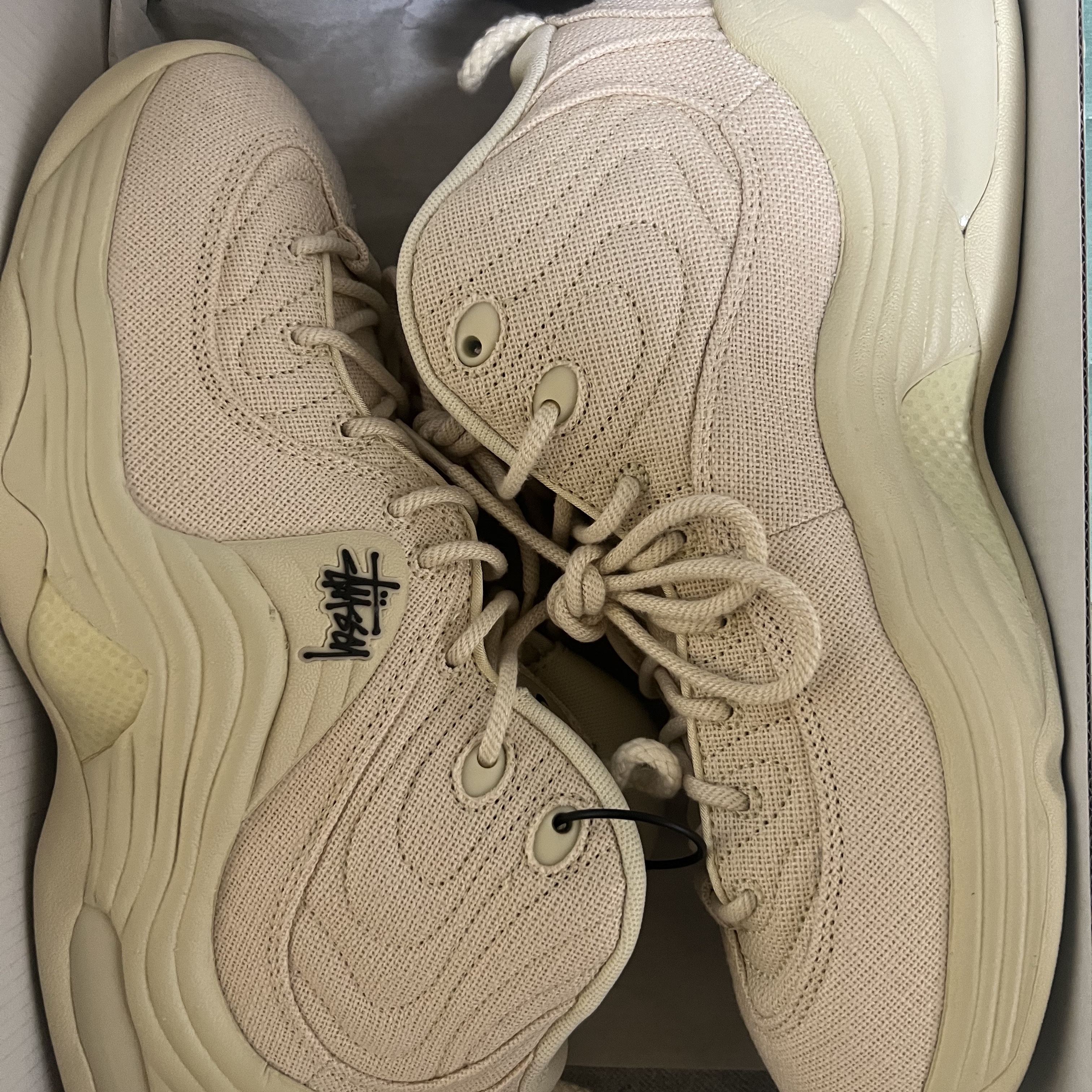 Nike x Stussy Air Penny II Fossil 착용 스타일