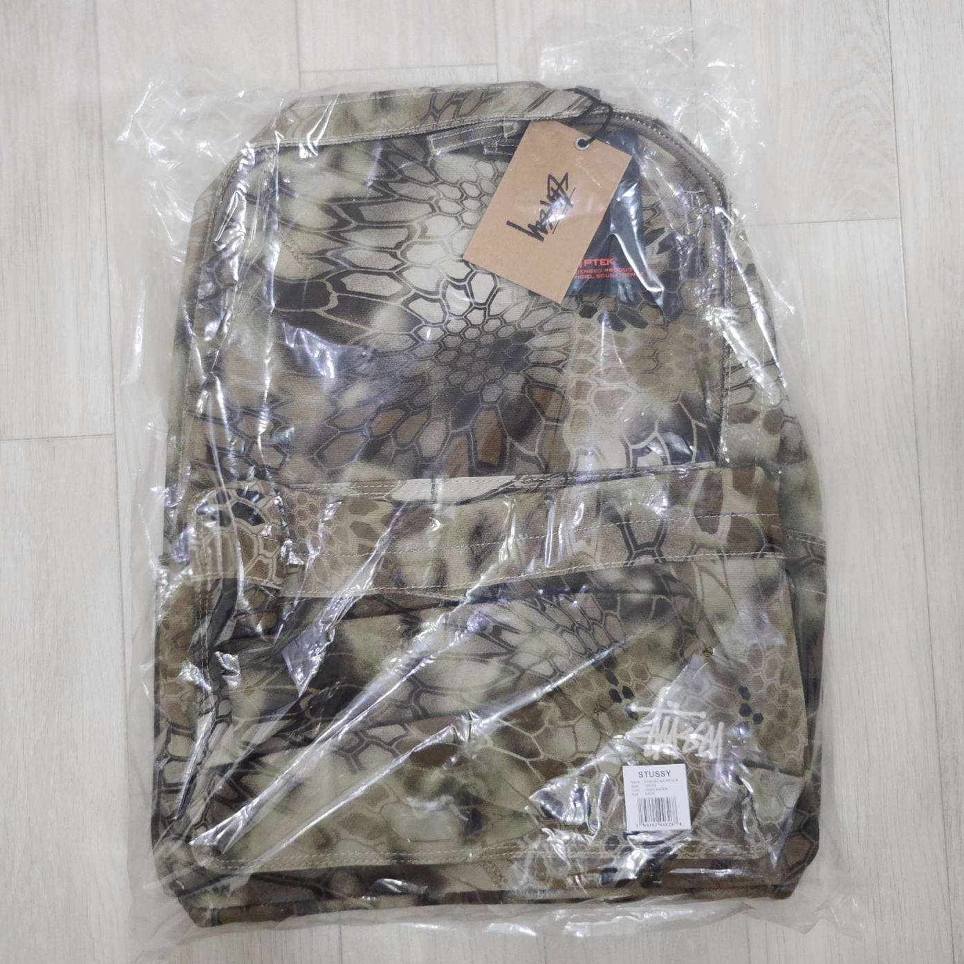 Stussy Canvas Backpack Highlander 착용 스타일 - 4
