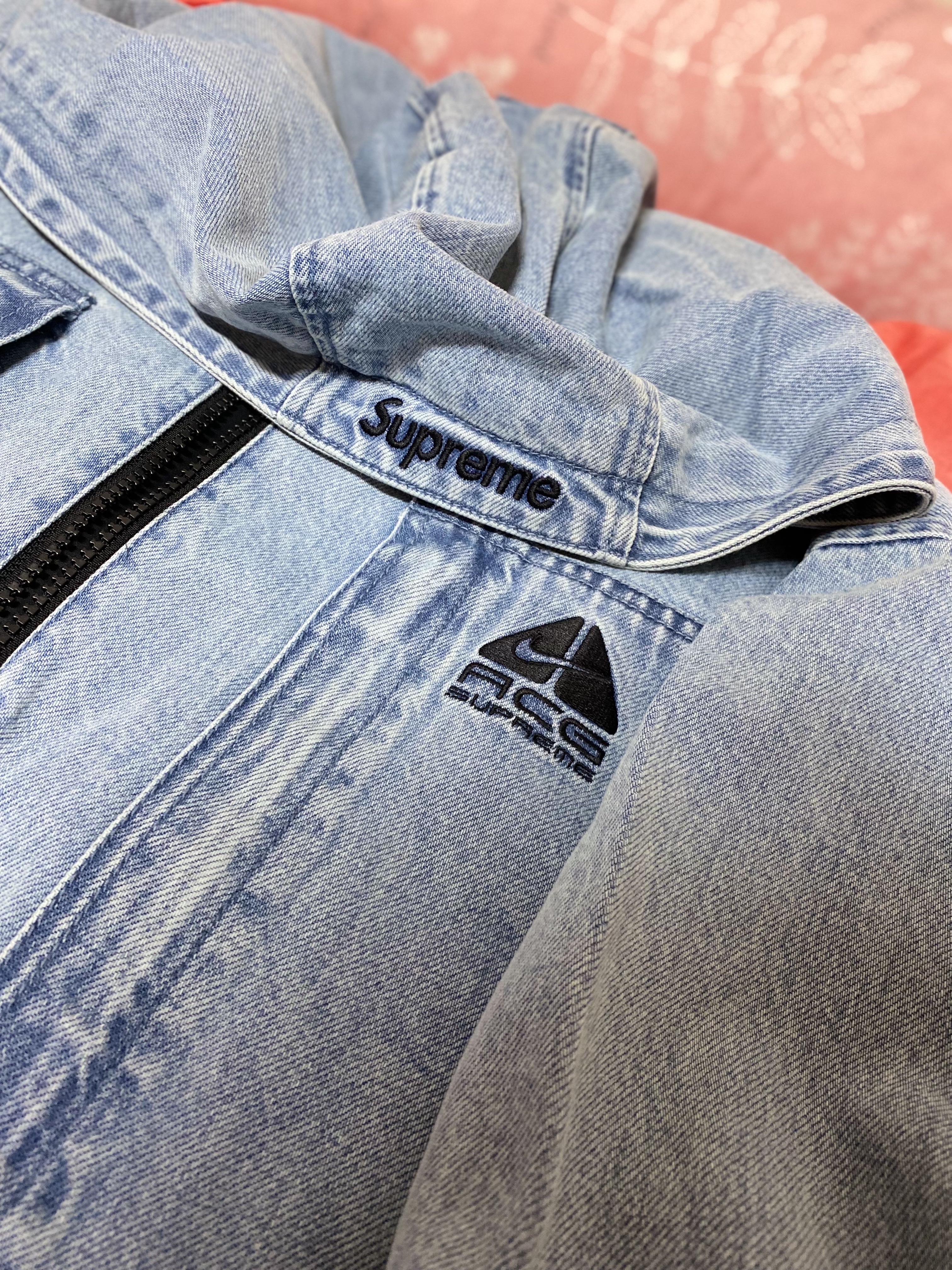 Supreme x Nike ACG Denim Pullover Washed Blue - 22FW 착용 스타일
