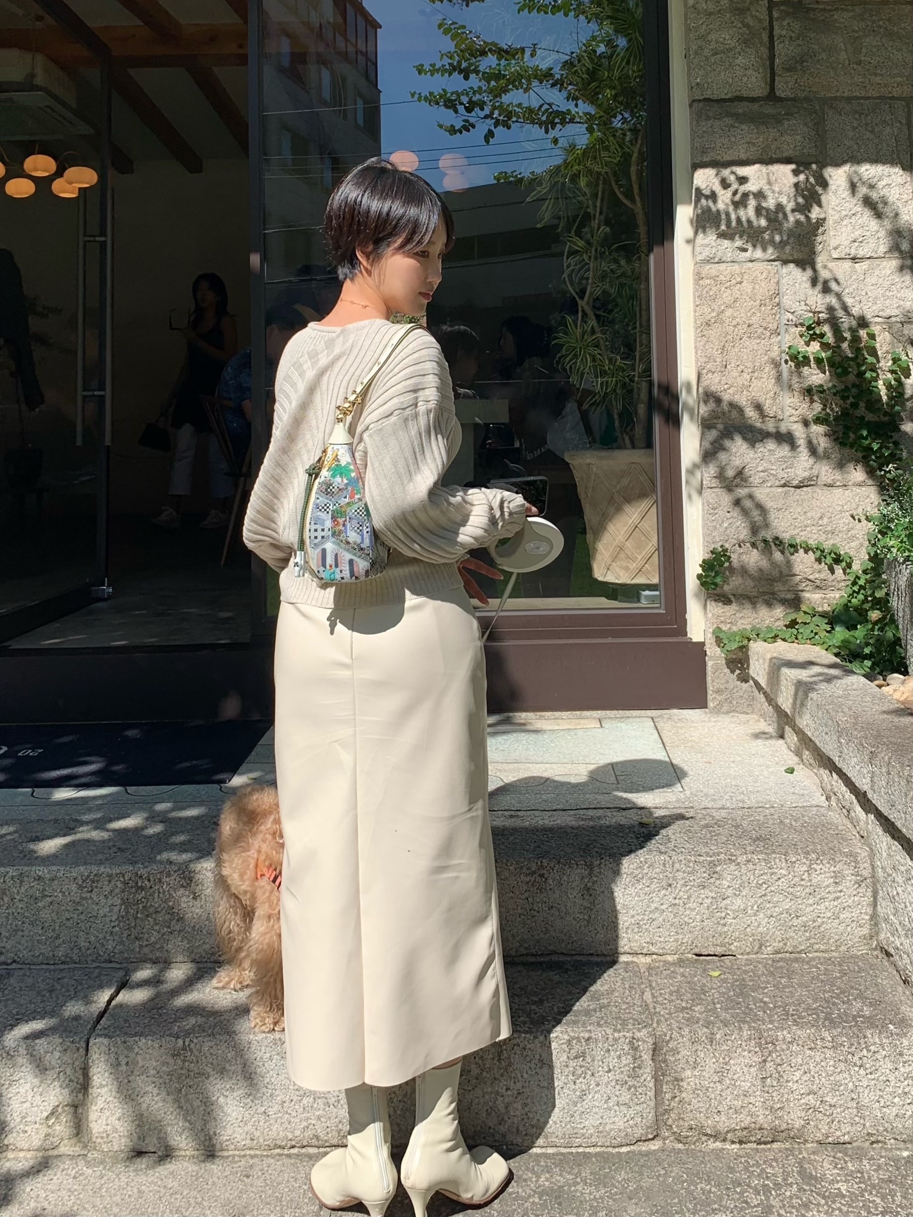 (W) Bottega Veneta Bloc Ankle Boot Khaki 착용 스타일 - 1