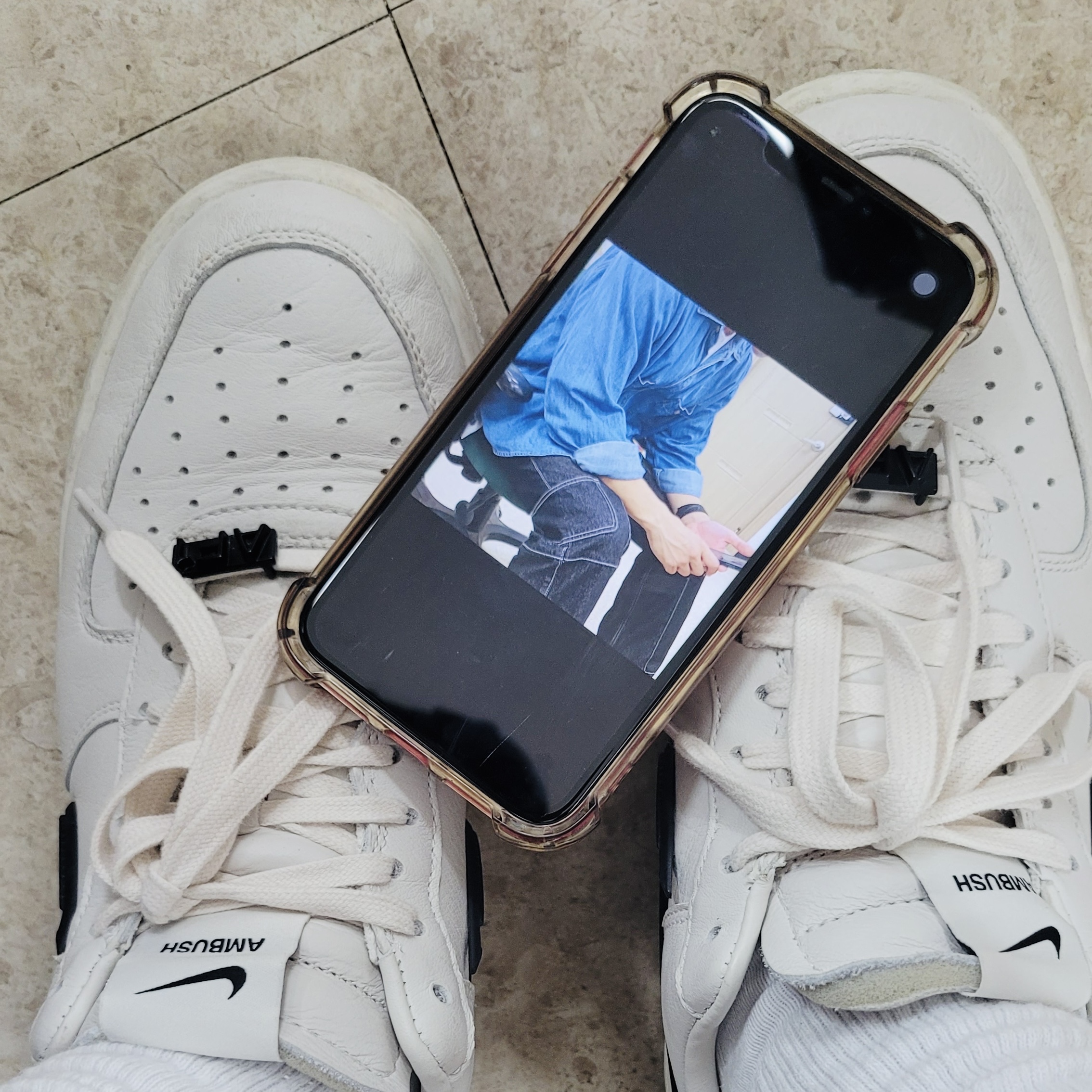 Nike x Ambush Air Force 1 Low SP Phantom 착용 스타일