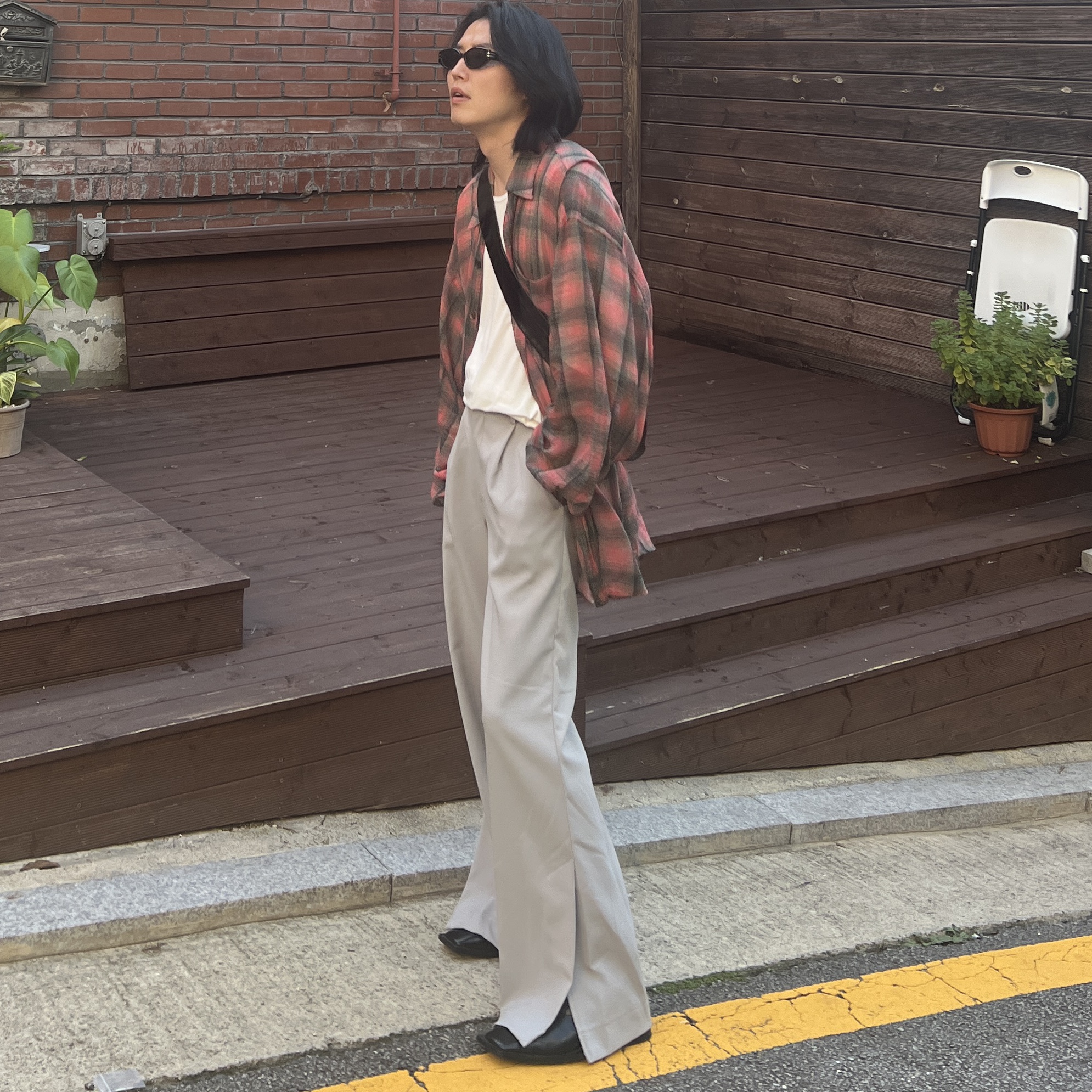 Our Legacy Borrowed Shirt Big Lumbercheck Print, Lemaire Small Croissant Bag Coated Cotton Black 착용 스타일 - 2