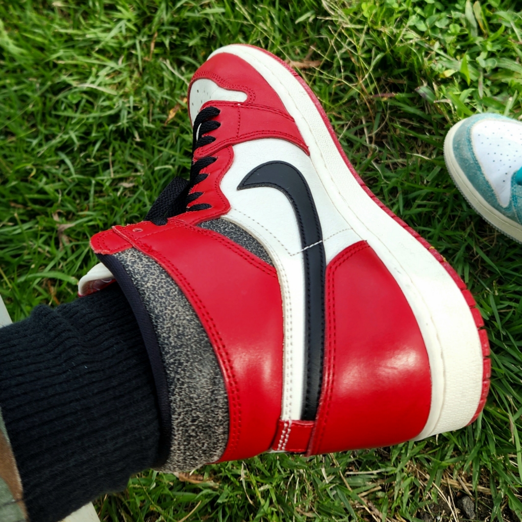 Jordan 1 Retro High OG Chicago 2022, (GS) Jordan 1 Retro High OG Turbo Green 착용 스타일