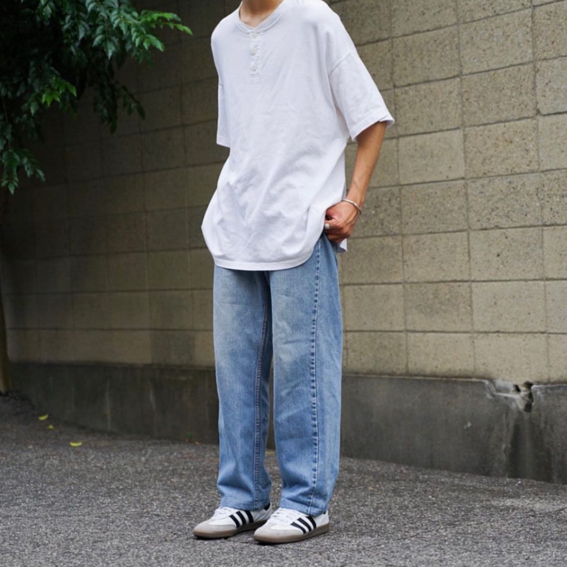 Adidas Samba OG Cloud White 착용 스타일