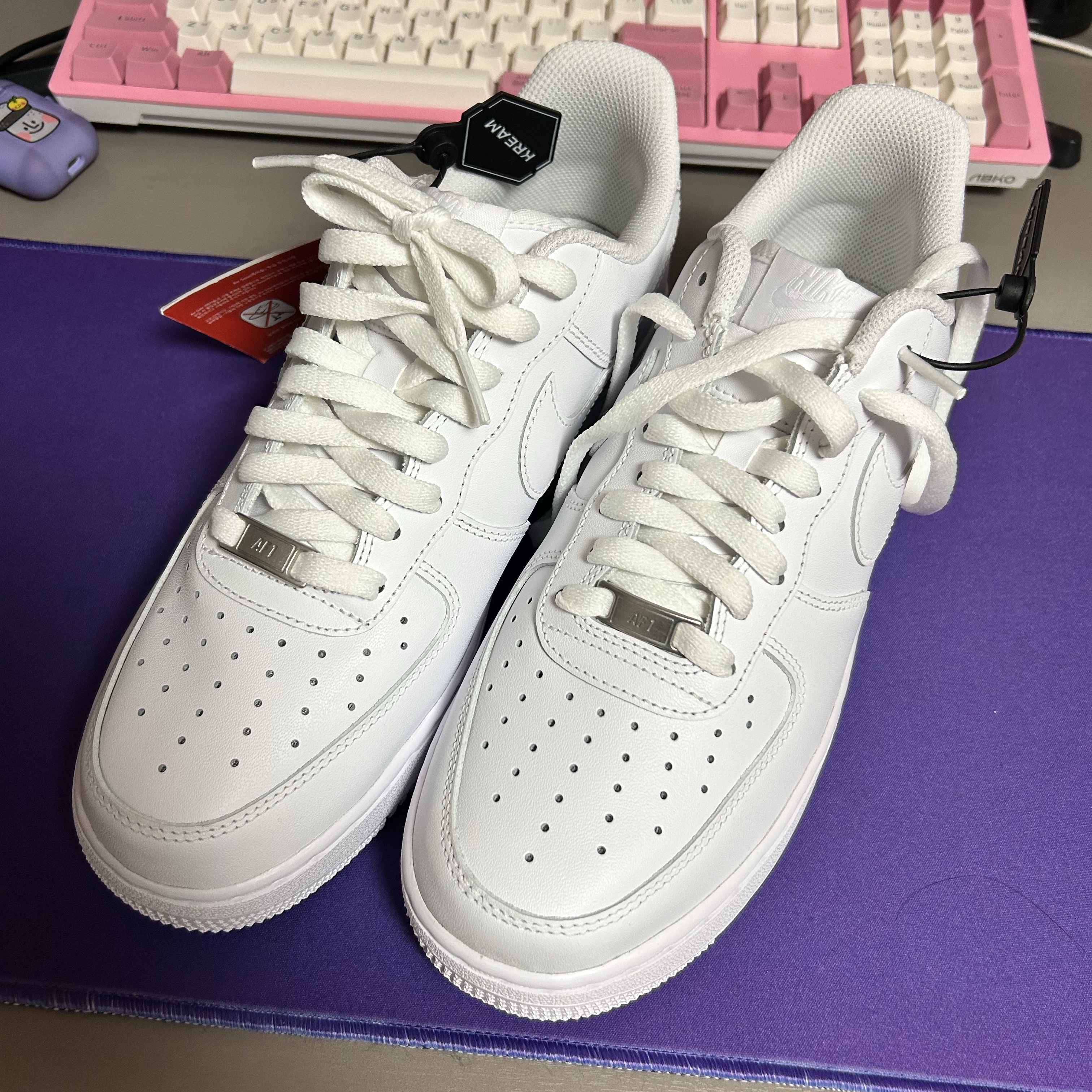 Nike Air Force 1 '07 Low White 착용 스타일 - 1
