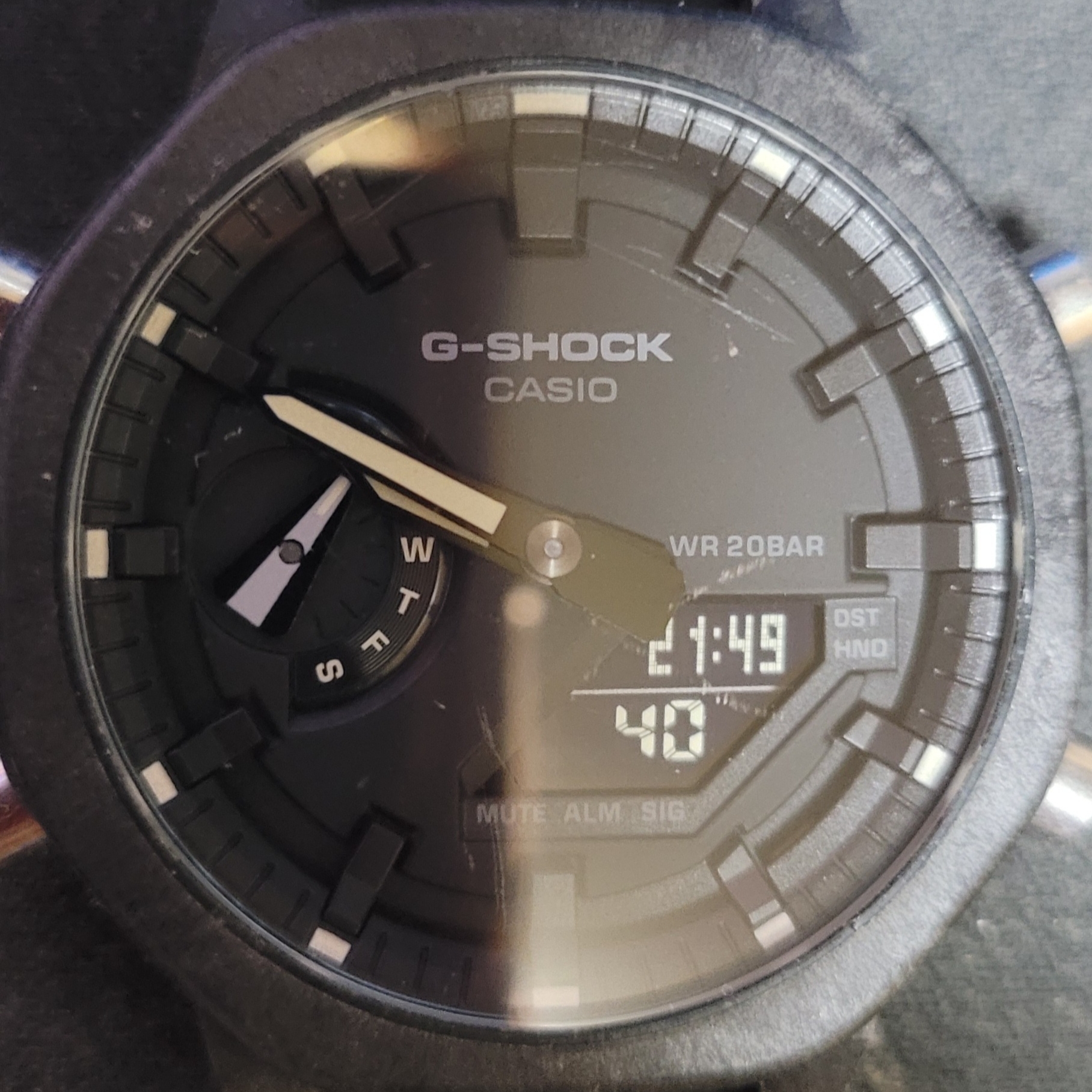 Casio G-Shock GA-2100-1A1 착용 스타일
