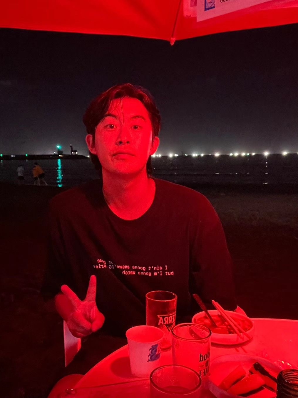 Netherworld Internet Logo T-Shirt Black, Netherworld Internet Logo T-Shirt White 착용 스타일