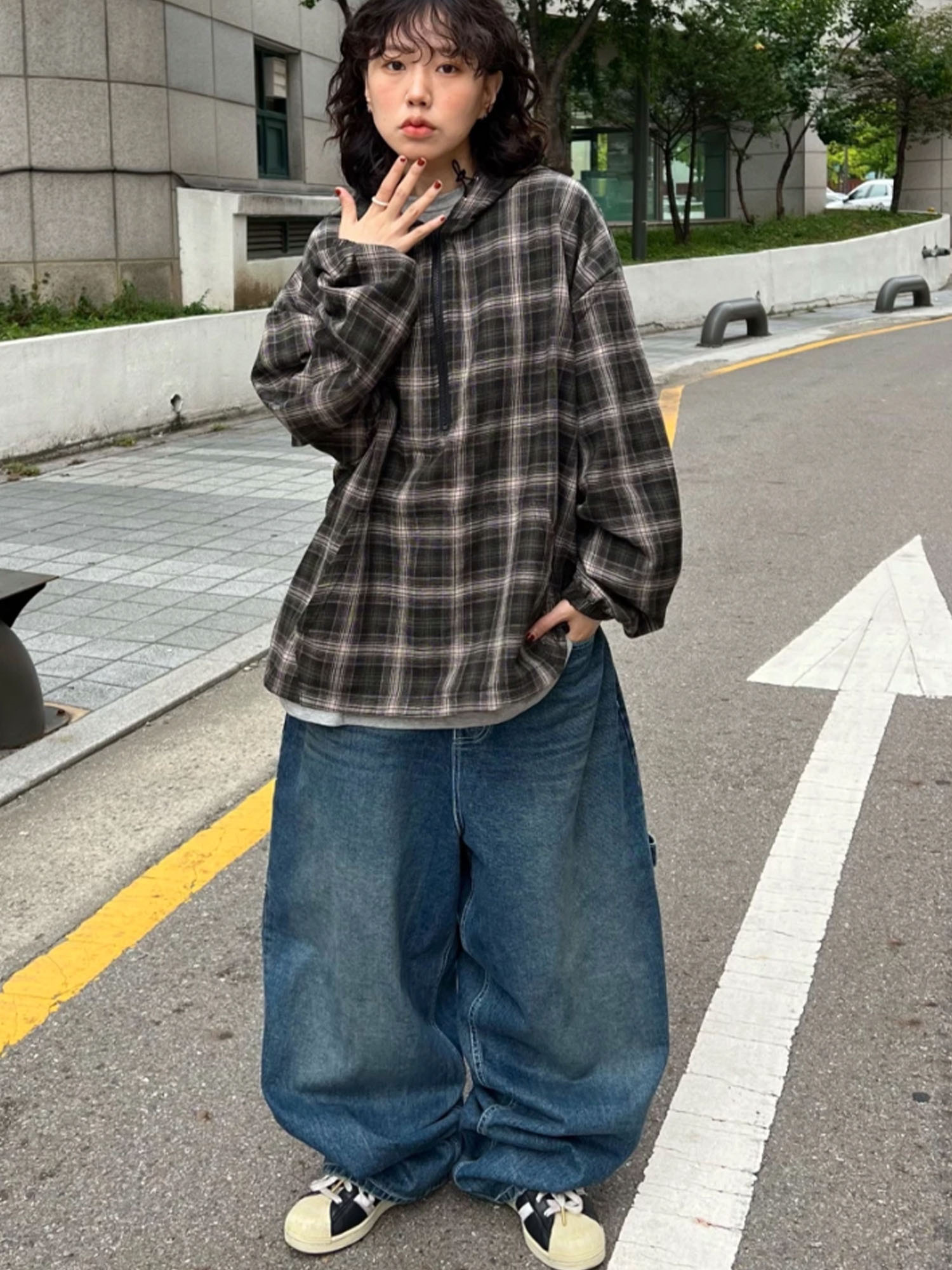 Porter Tanker Backpack Black, Adidas Yeezy Boost 700 Wave Runner Solid Grey 2017/2019 착용 스타일 - 4