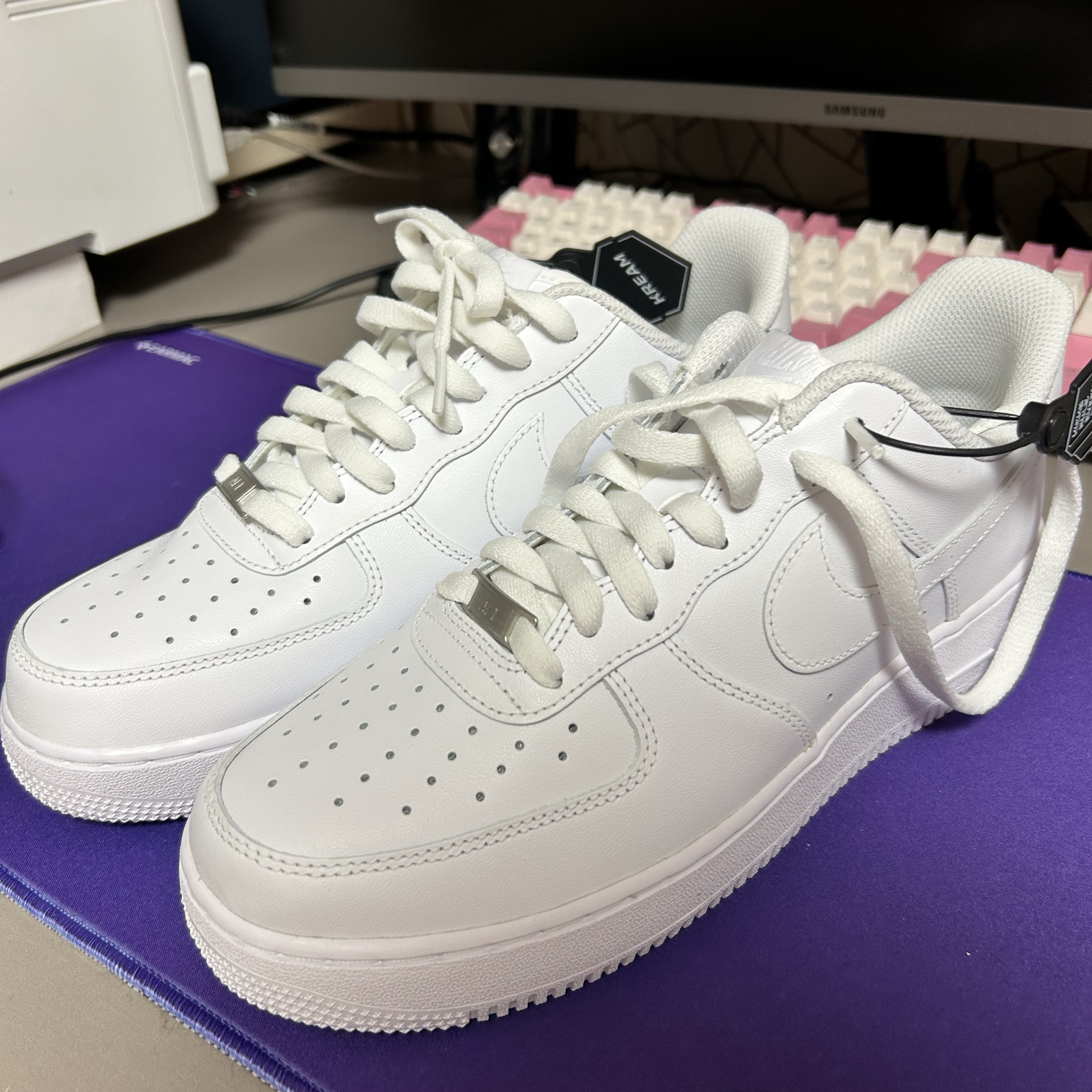 Nike Air Force 1 '07 Low White 착용 스타일 - 3
