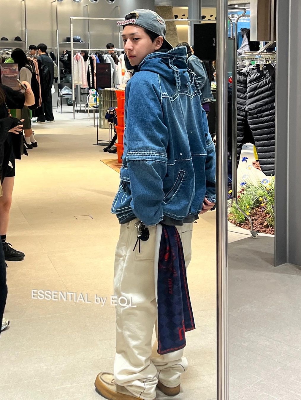 True Religion x Fetch Denim Separate Parka Indigo, True Religion x Fetch Denim Jacket Indigo 착용 스타일 - 1