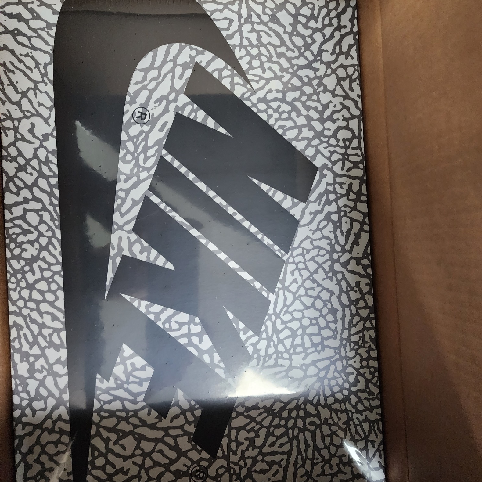 Jordan 1 Retro High OG White Cement 착용 스타일 - 2