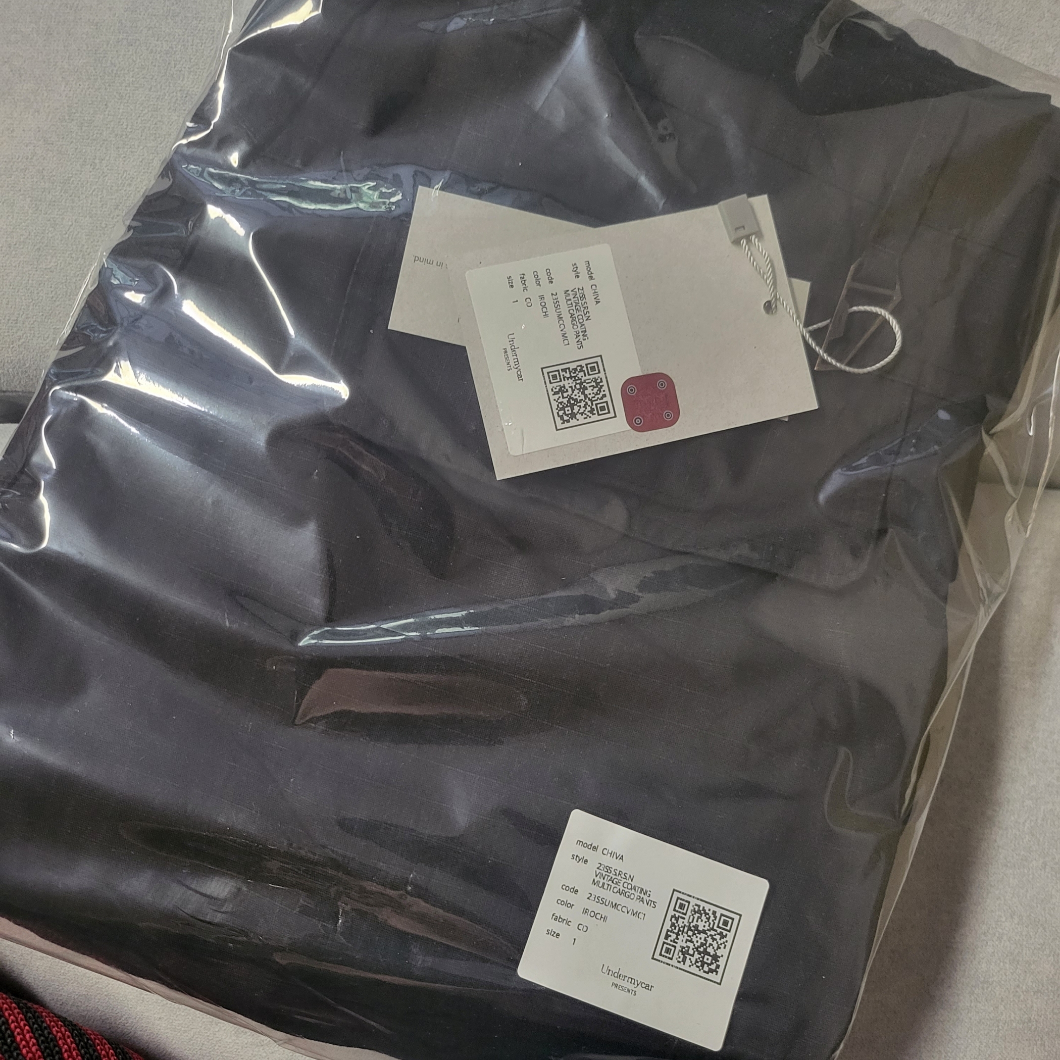 Undermycar Chiva Vintage Coating Multi Cargo Pants Irochi - 23SS 착용 스타일