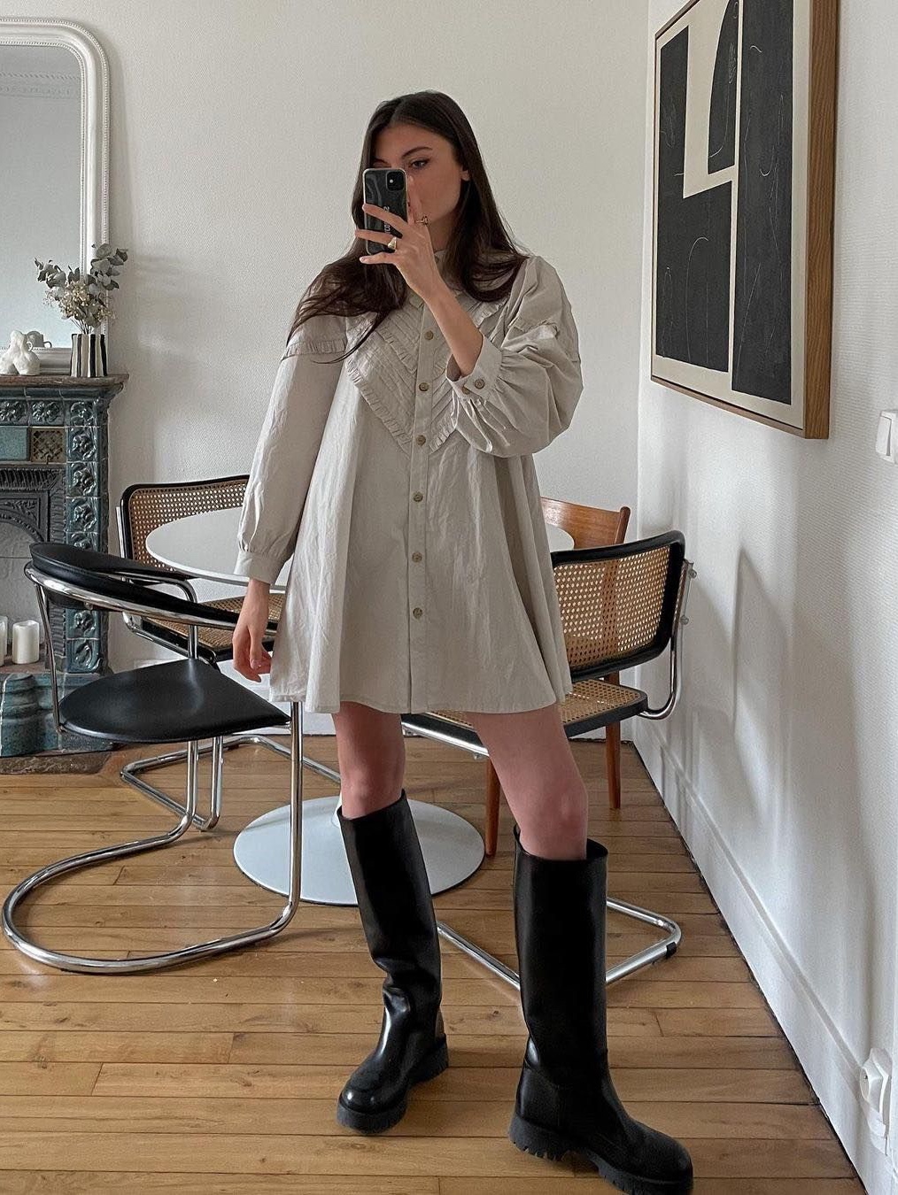Balenciaga Santiago Over The Knee Boot Black, (W) Bohemian Seoul Cargo Long Boots Black 착용 스타일 - 3