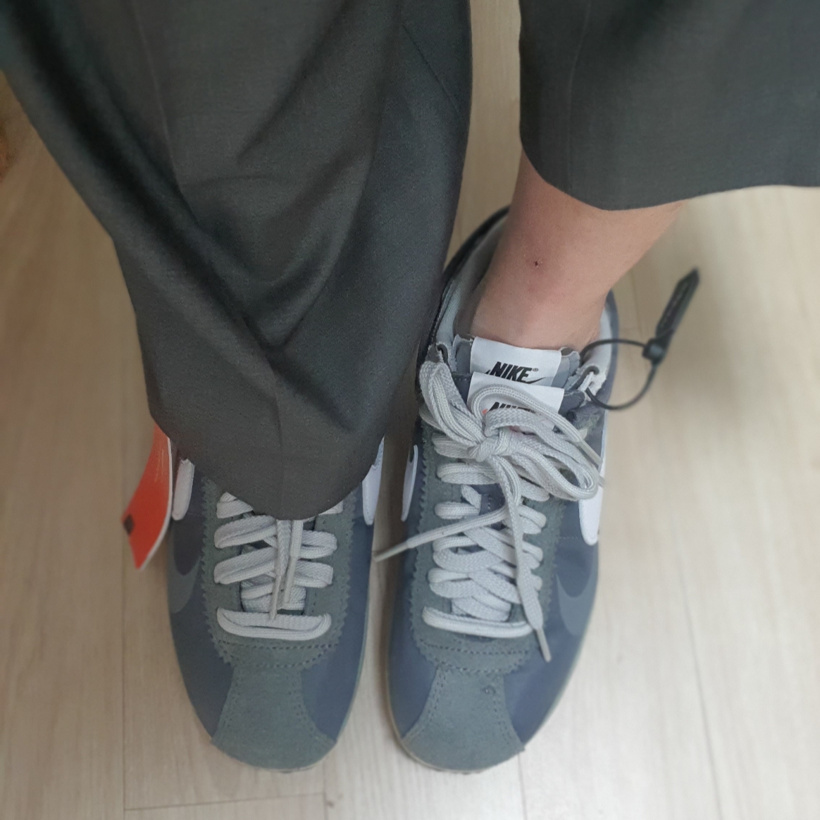Nike x Sacai Zoom Cortez SP Iron Grey 착용 스타일