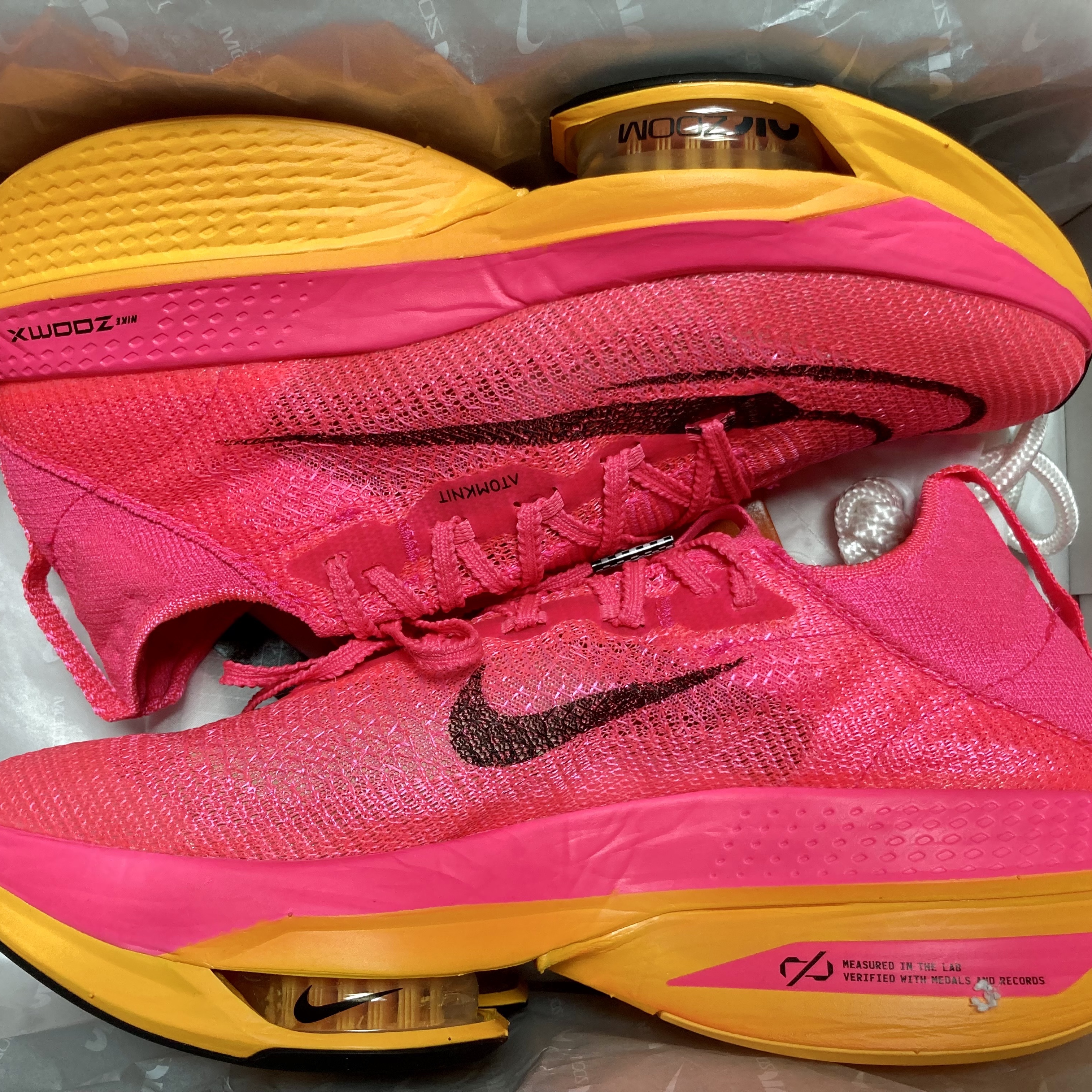 Nike Air Zoom Alphafly Next% 2 Hyper Pink 착용 스타일