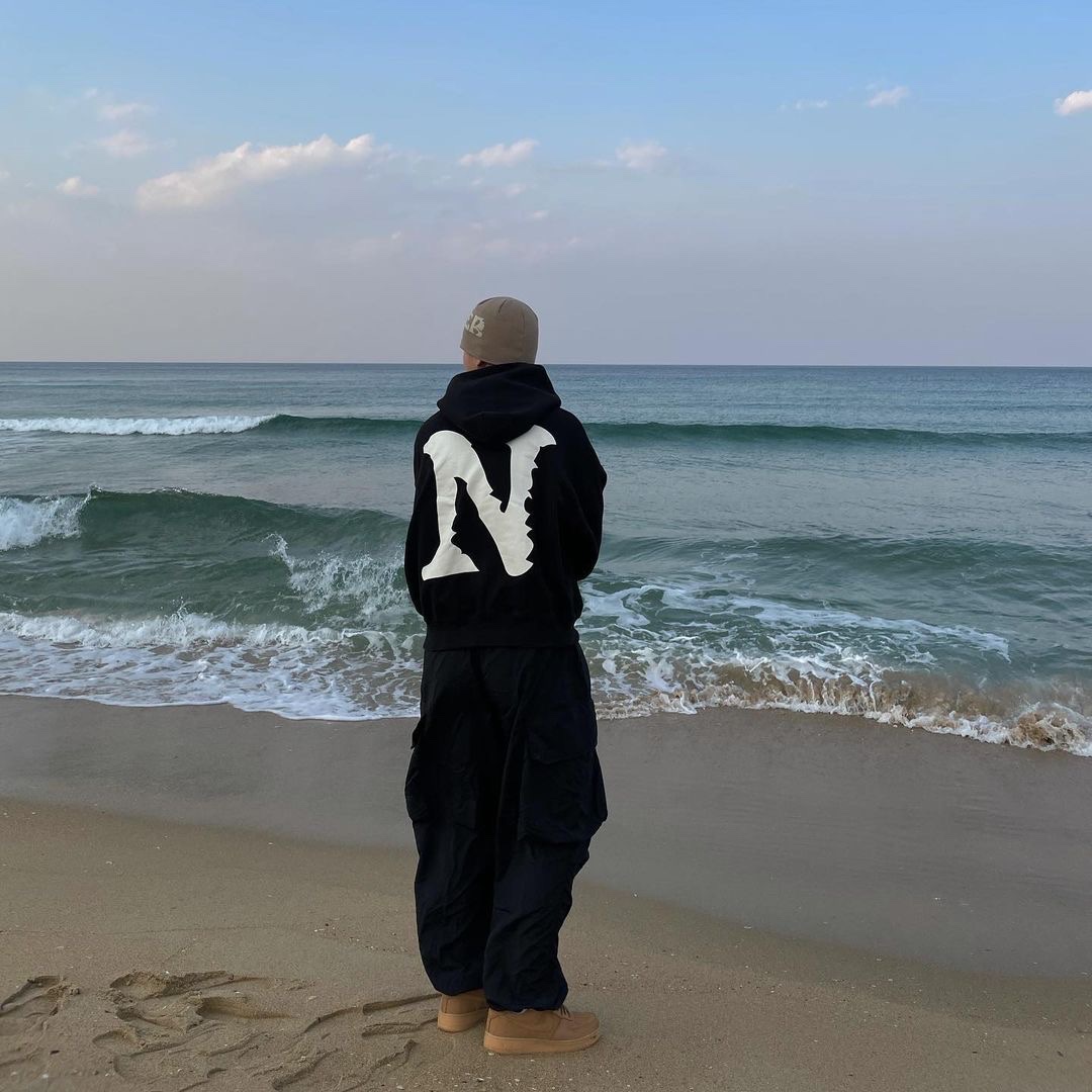 Netherworld Hoodie Black, Nike Air Force 1 '07 WB Flax 착용 스타일 - 2