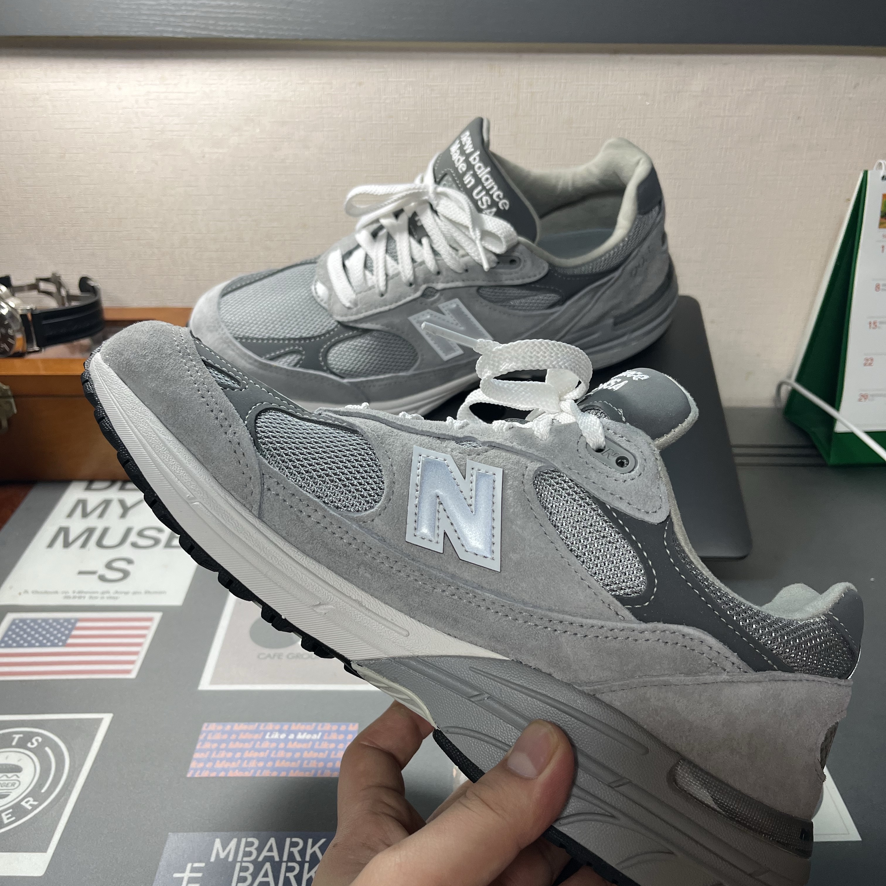 New Balance 993 Made in USA Grey - D Standard 착용 스타일 - 3